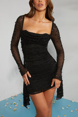 Siyah Uzun Kollu Süslemeli Kapüşonlu Mini Elbise