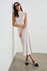 Anya Etek - Fildişi