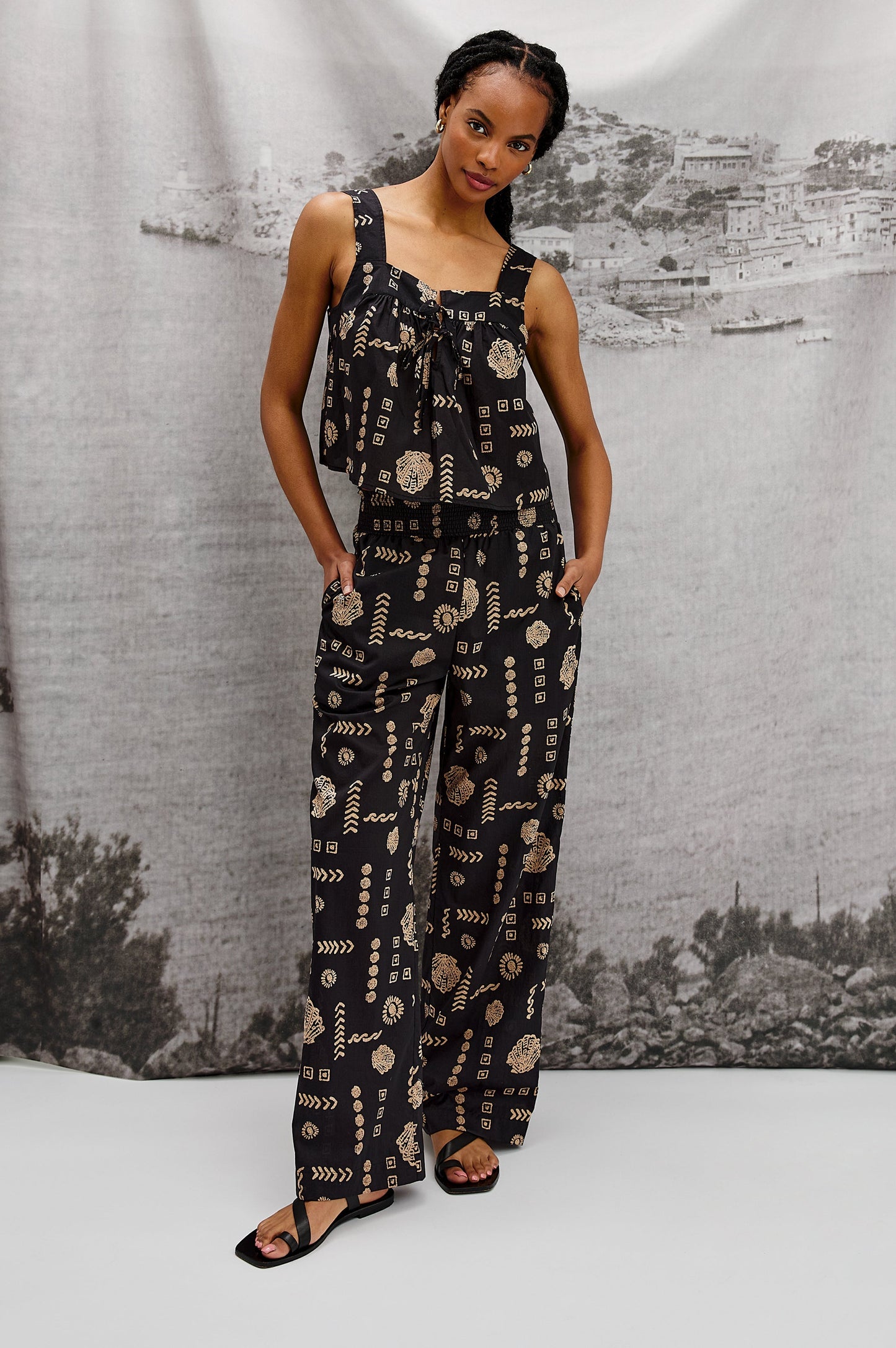 Brendon Pant - Sahil Kabuklari