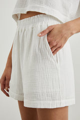 Leıghton Short - Beyaz