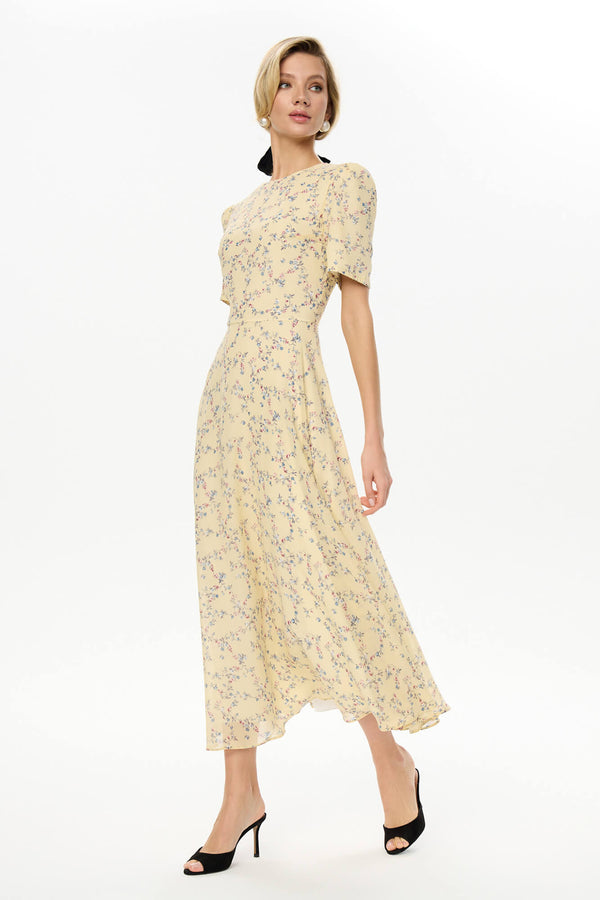 Kısa Kollu Çiçekli Midi Elbise