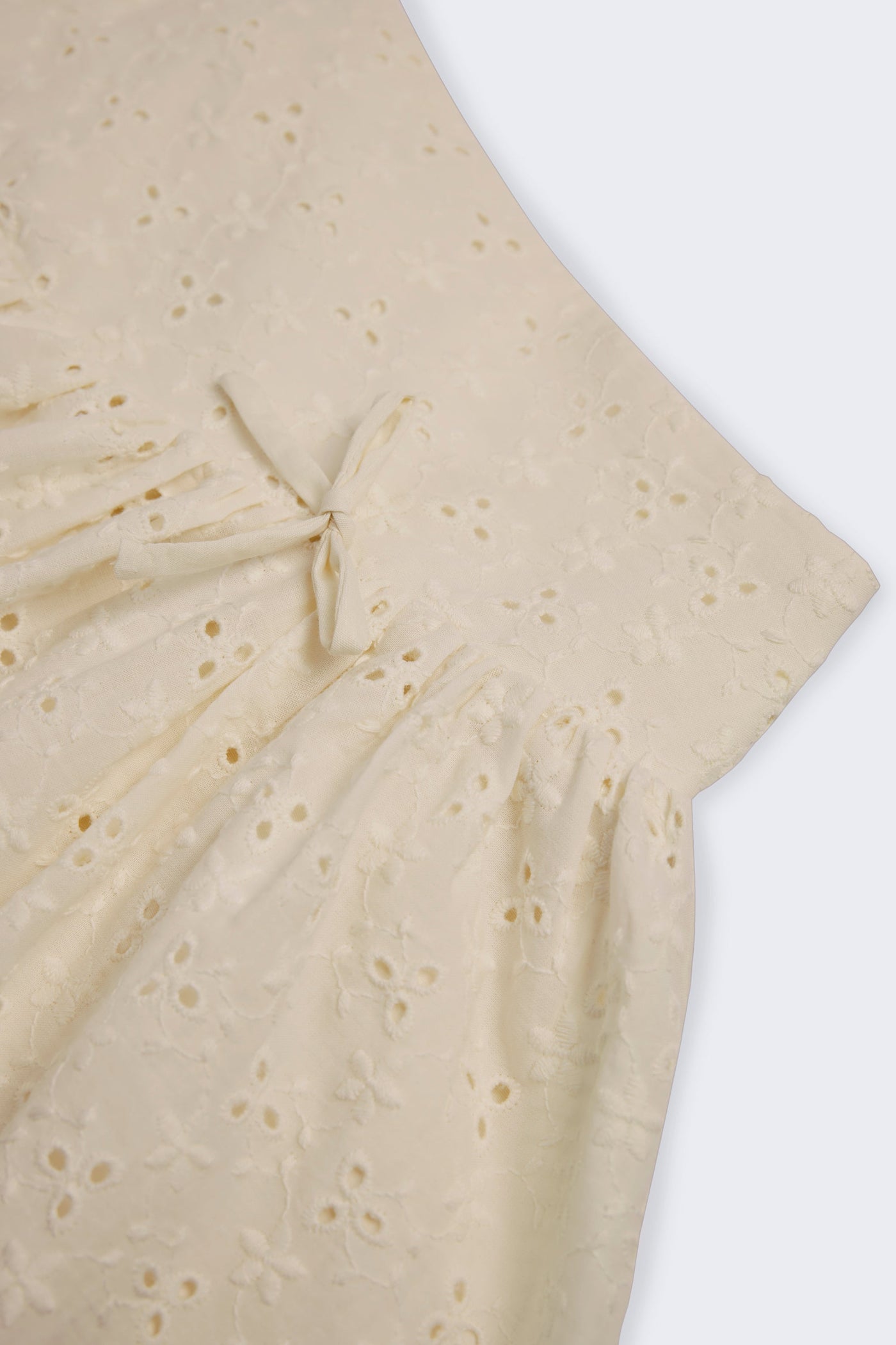 Fiyonk Detaylı Broderie Anglaise Fildişi Mini Etek