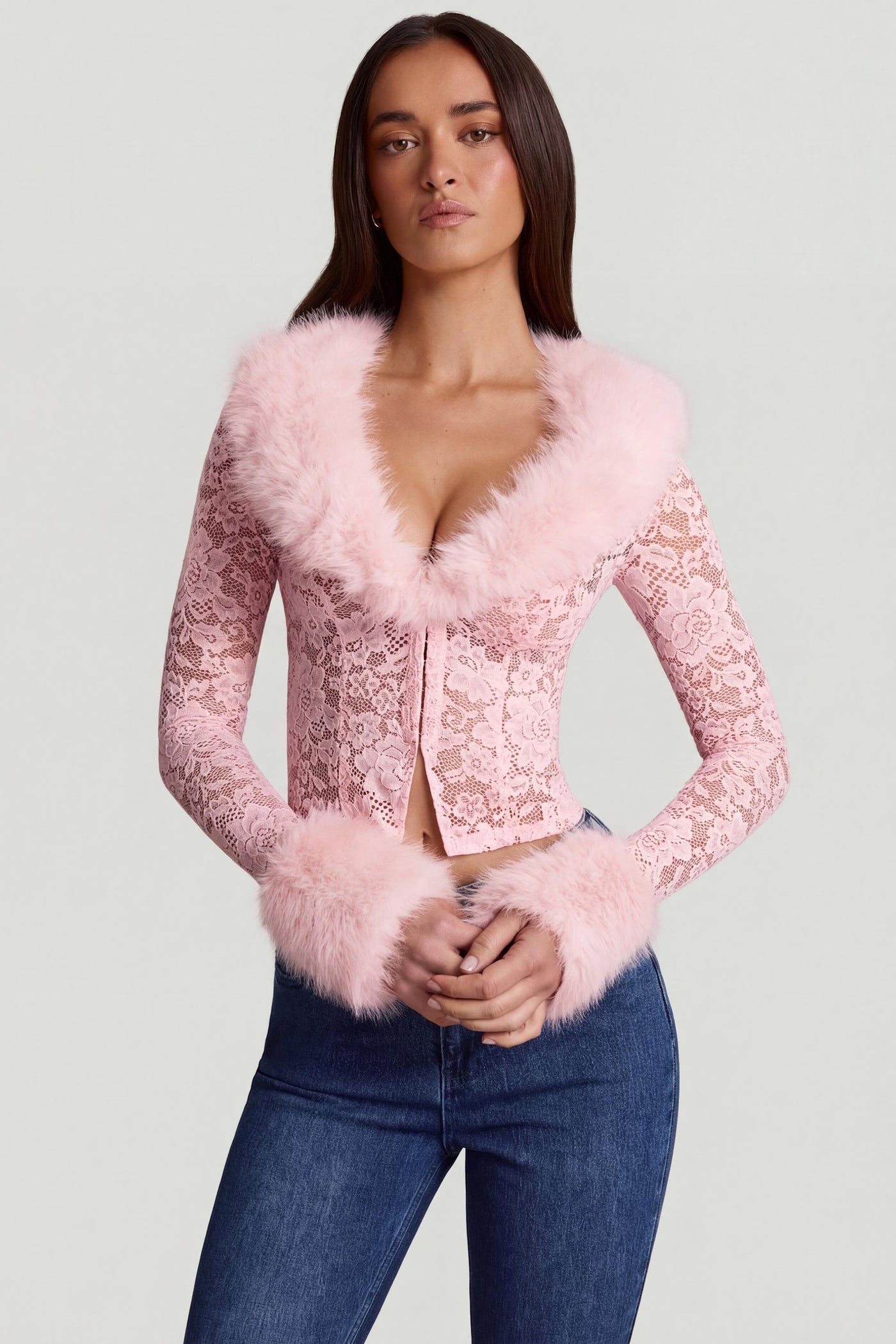 Pembe Renkli, Şeffaf Dantelli, Suni Kürk Detaylı Hırka