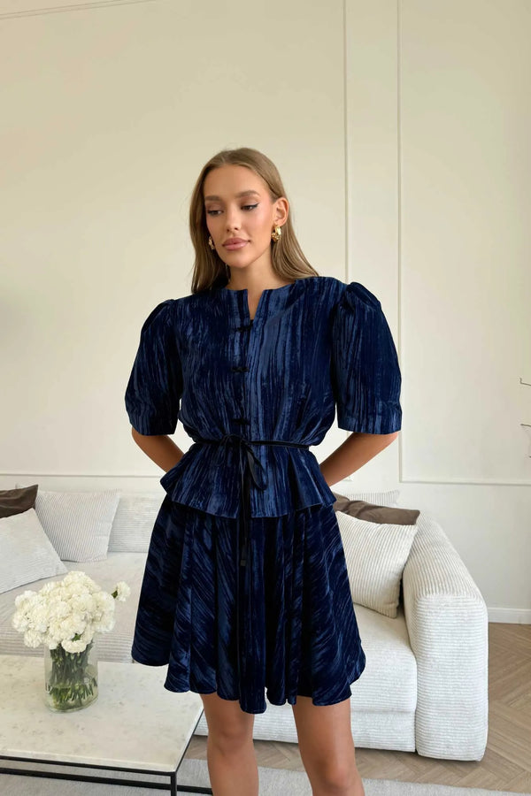 Kısa Kollu Gömlek Bluz