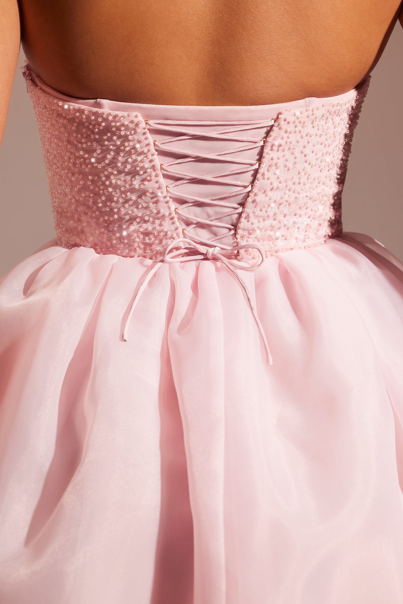 Pembe Renkli, İşlemeli Korseli Tül Etekli Midi Elbise