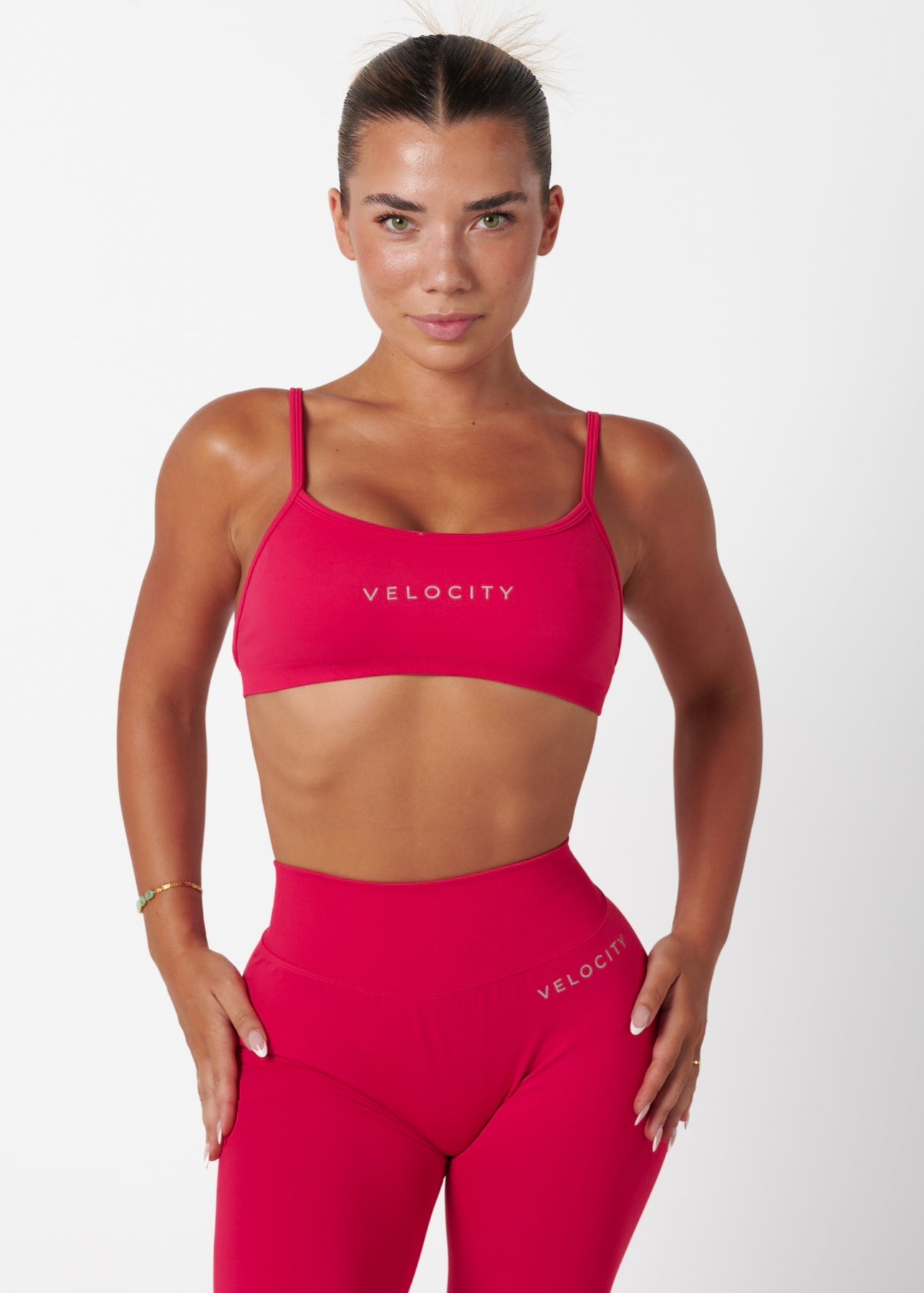 V Şekilli Bralet - Kiraz