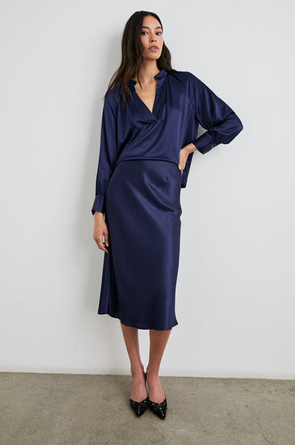 Anya Etek - Lacivert