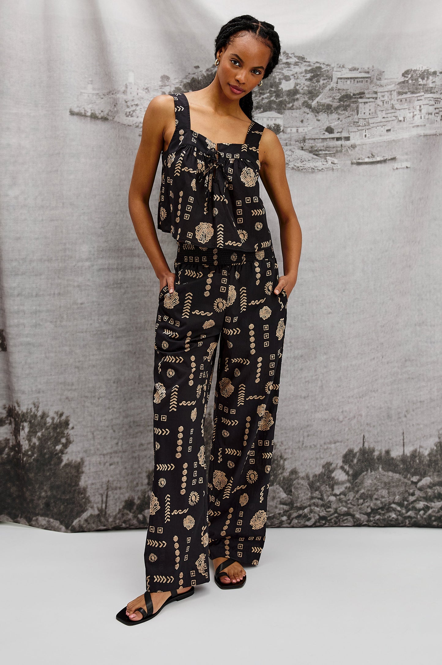 Blythe Top - Sahil Kabuklari