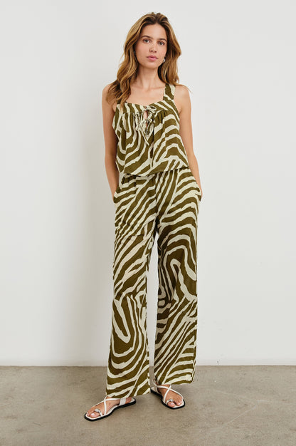 Brendon Pant - Selva