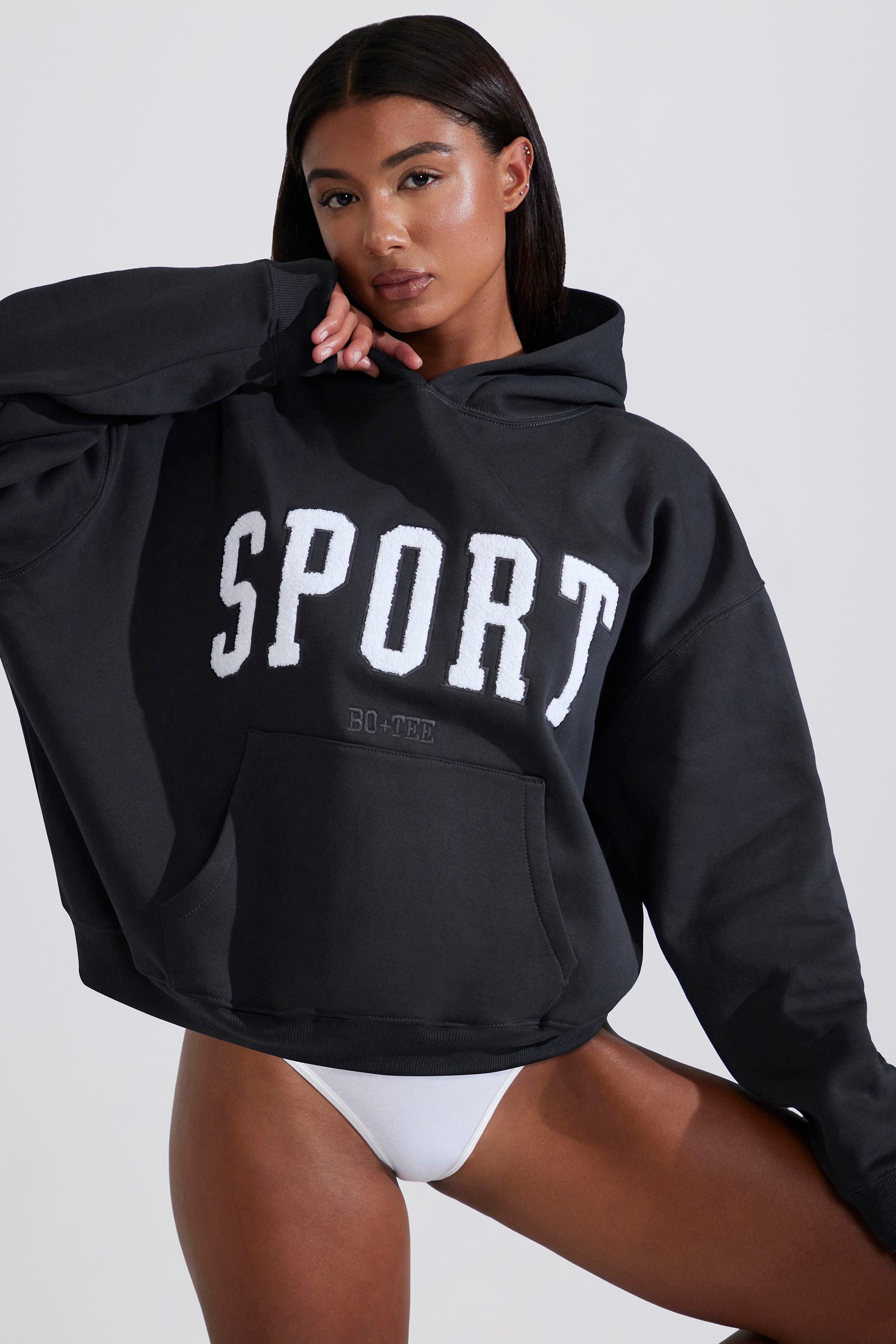 Siyah Renkli Yumuşak Pamuklu Polar Oversize Kapüşonlu Sweatshirt