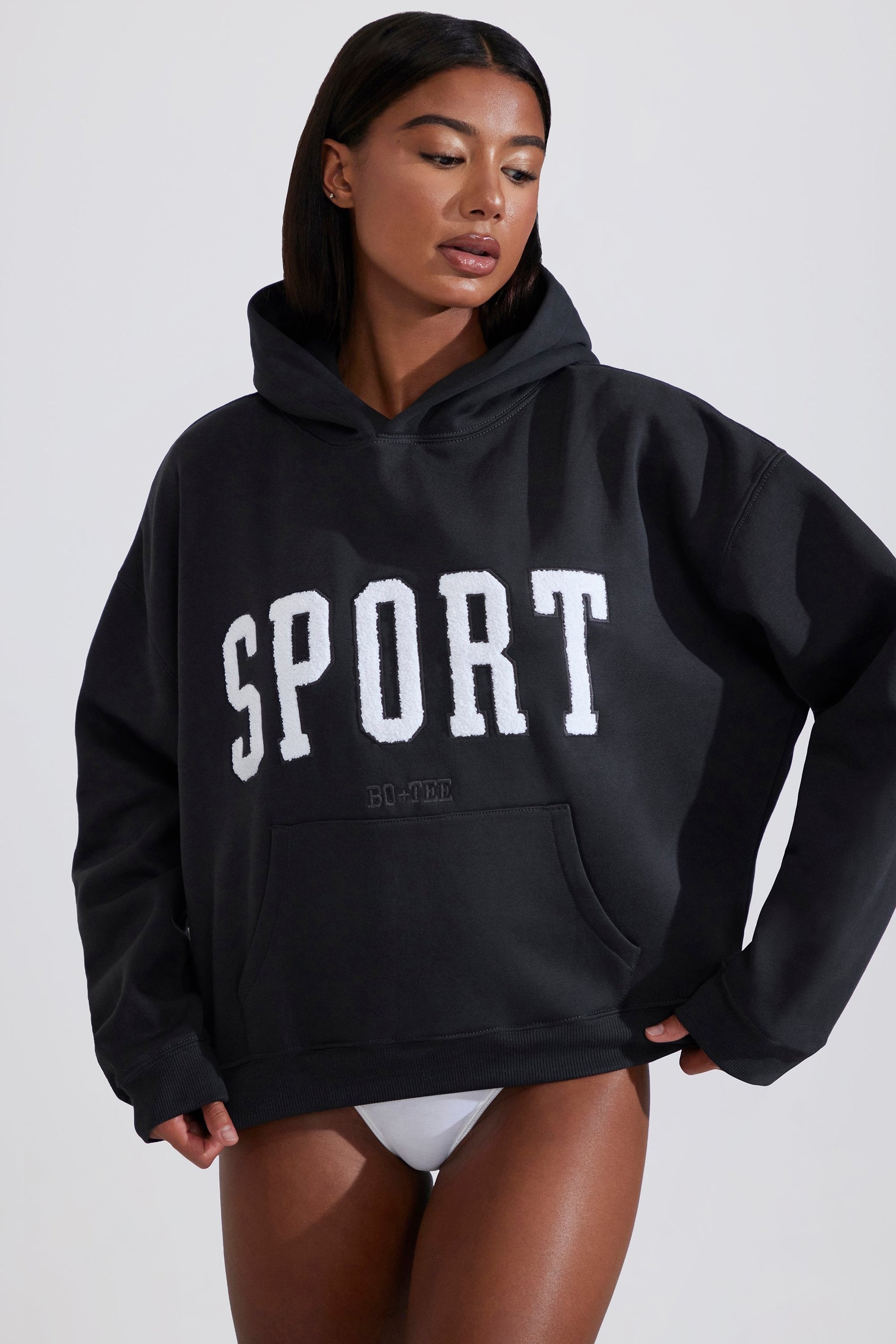 Siyah Renkli Yumuşak Pamuklu Polar Oversize Kapüşonlu Sweatshirt