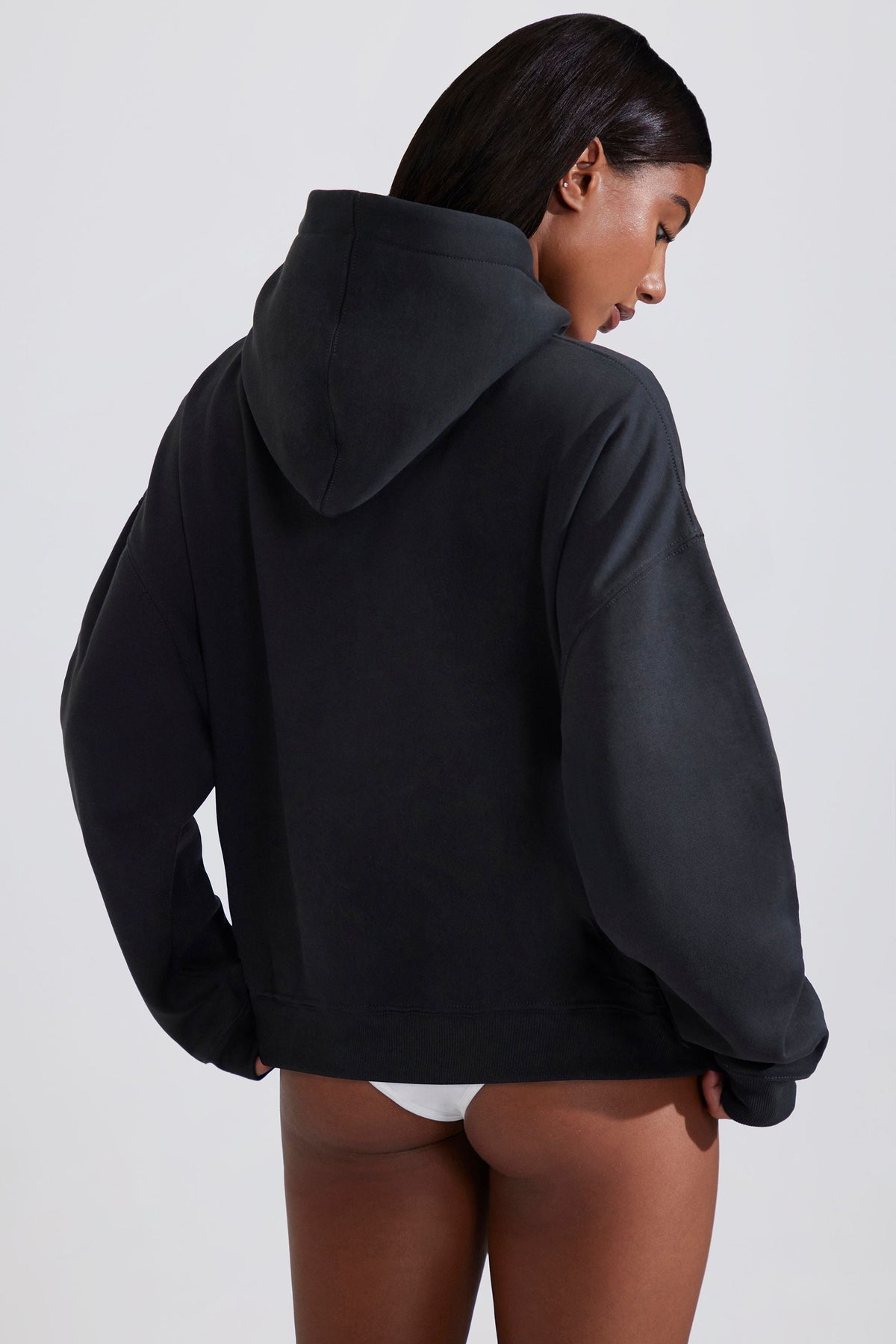 Siyah Renkli Yumuşak Pamuklu Polar Oversize Kapüşonlu Sweatshirt