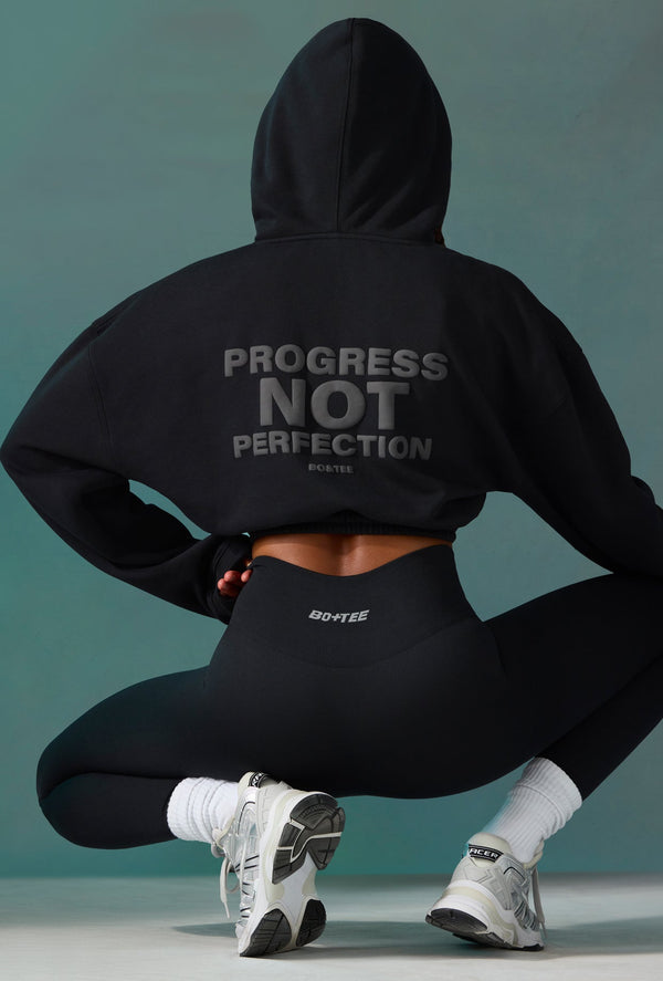 Siyah Kısa Bağcıklı Kapüşonlu Sweatshirt
