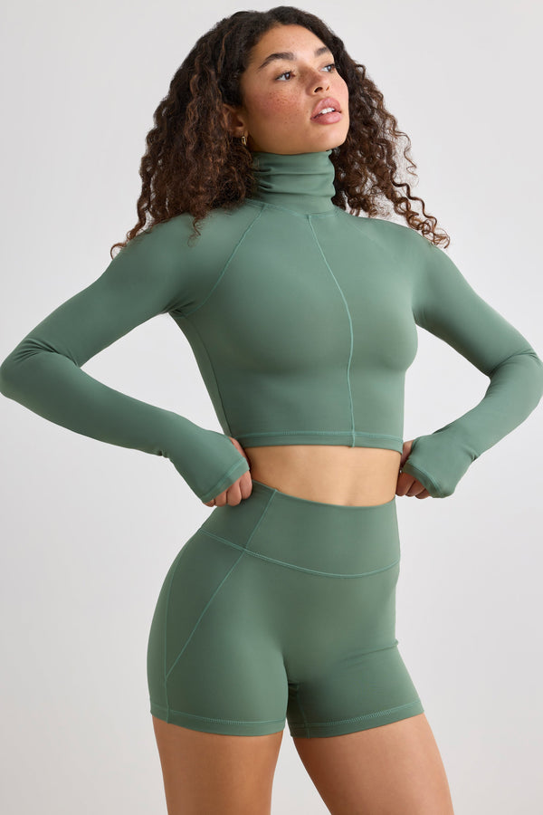 Haki Renkte Yumuşak Aktif Yüksek Bel Mini Şort