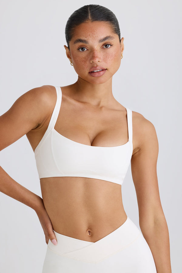 Beyaz Soft Active Kontrast Kesimli Spor Sütyeni