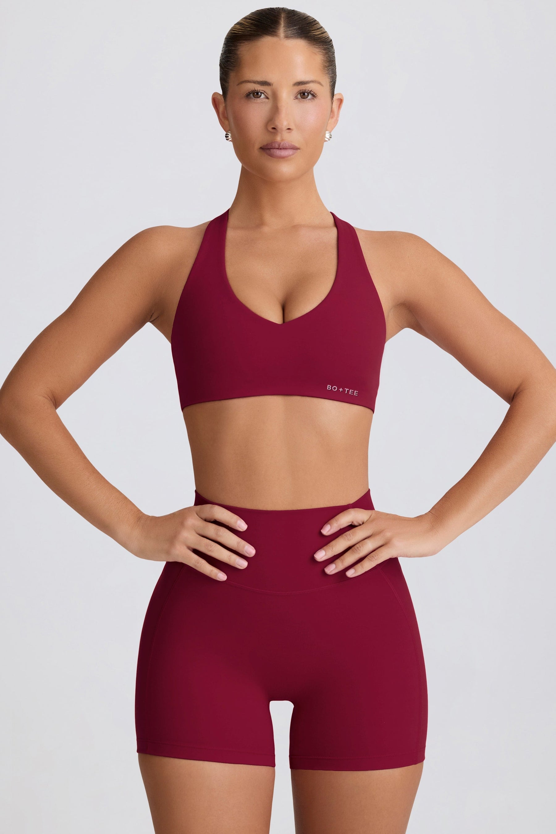 Bordo Renkli Yumuşak Aktif Mini Şort