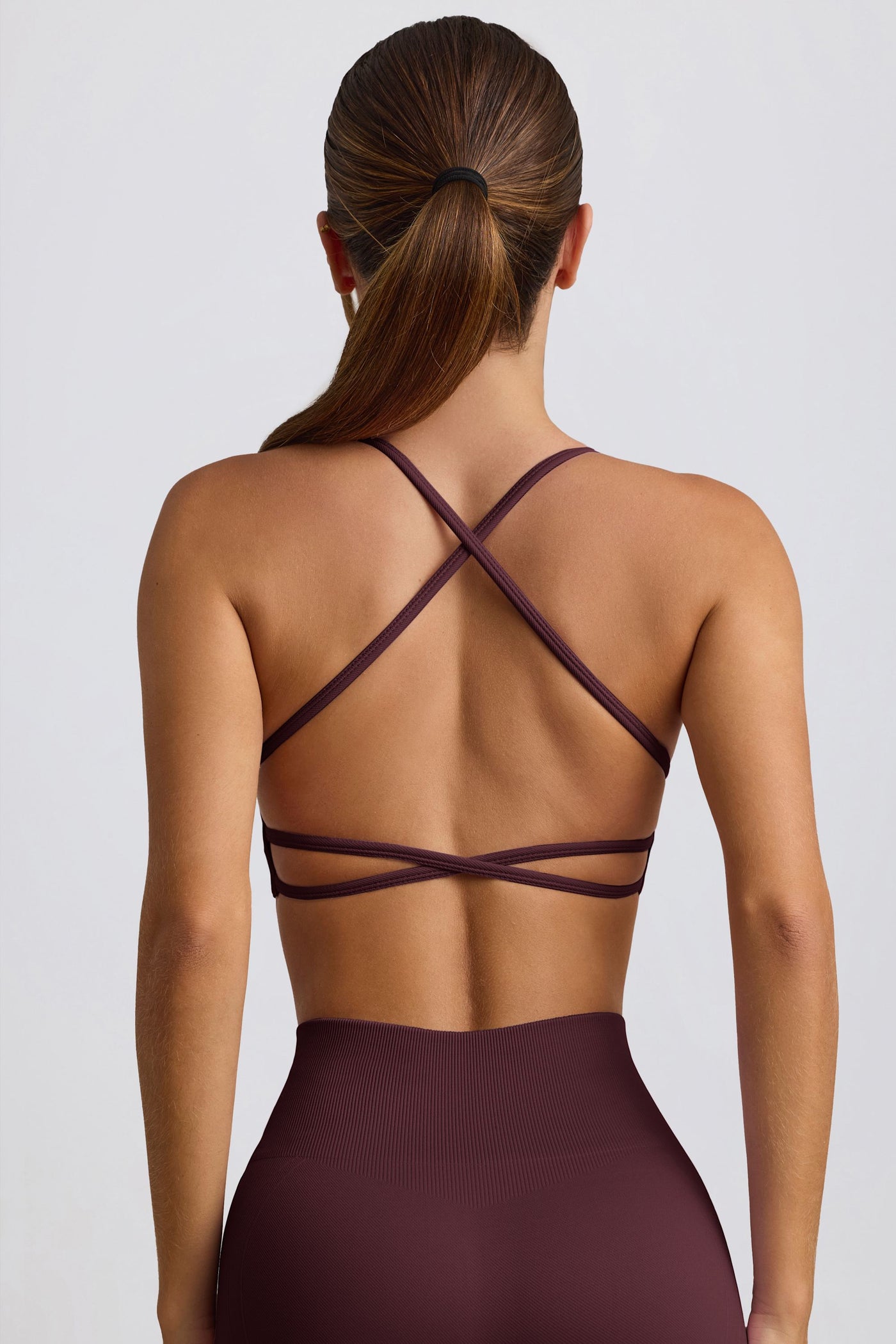 Super Sculpt Dikişsiz Sırtı Açık Spor Sütyeni, Bordo