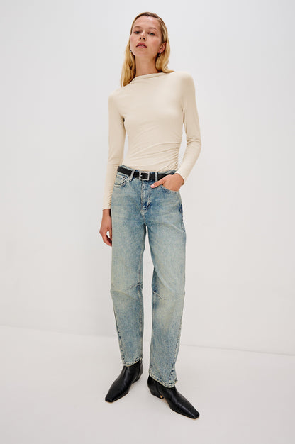 Joelle Üst - Fildişi