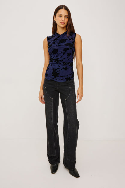 Lauris Üst - Lacivert Tossed Rosse