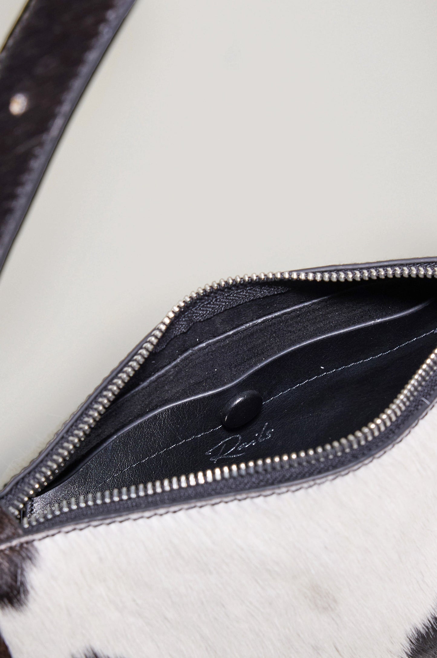 Lucca Omuz Çantasi - Kovboy Tarzi Dana Derisi