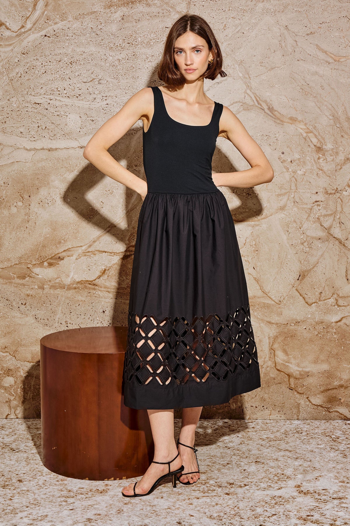 Nadya Elbise - Siyah