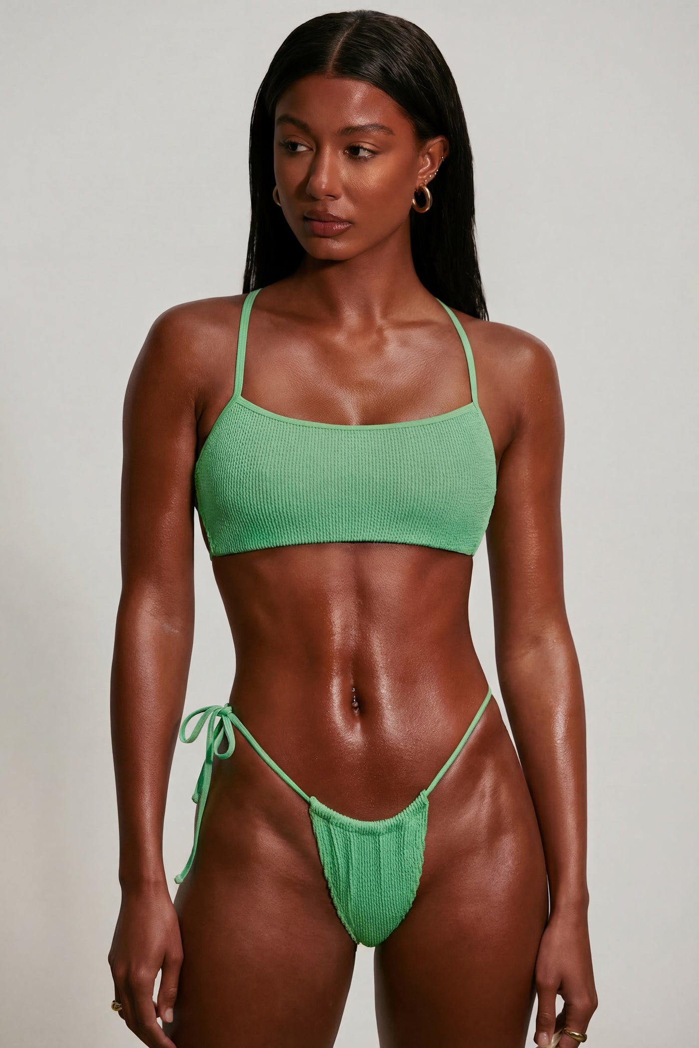Askılı, V Yakalı, Deniz Köpüğü Yeşili Bikini Üstü