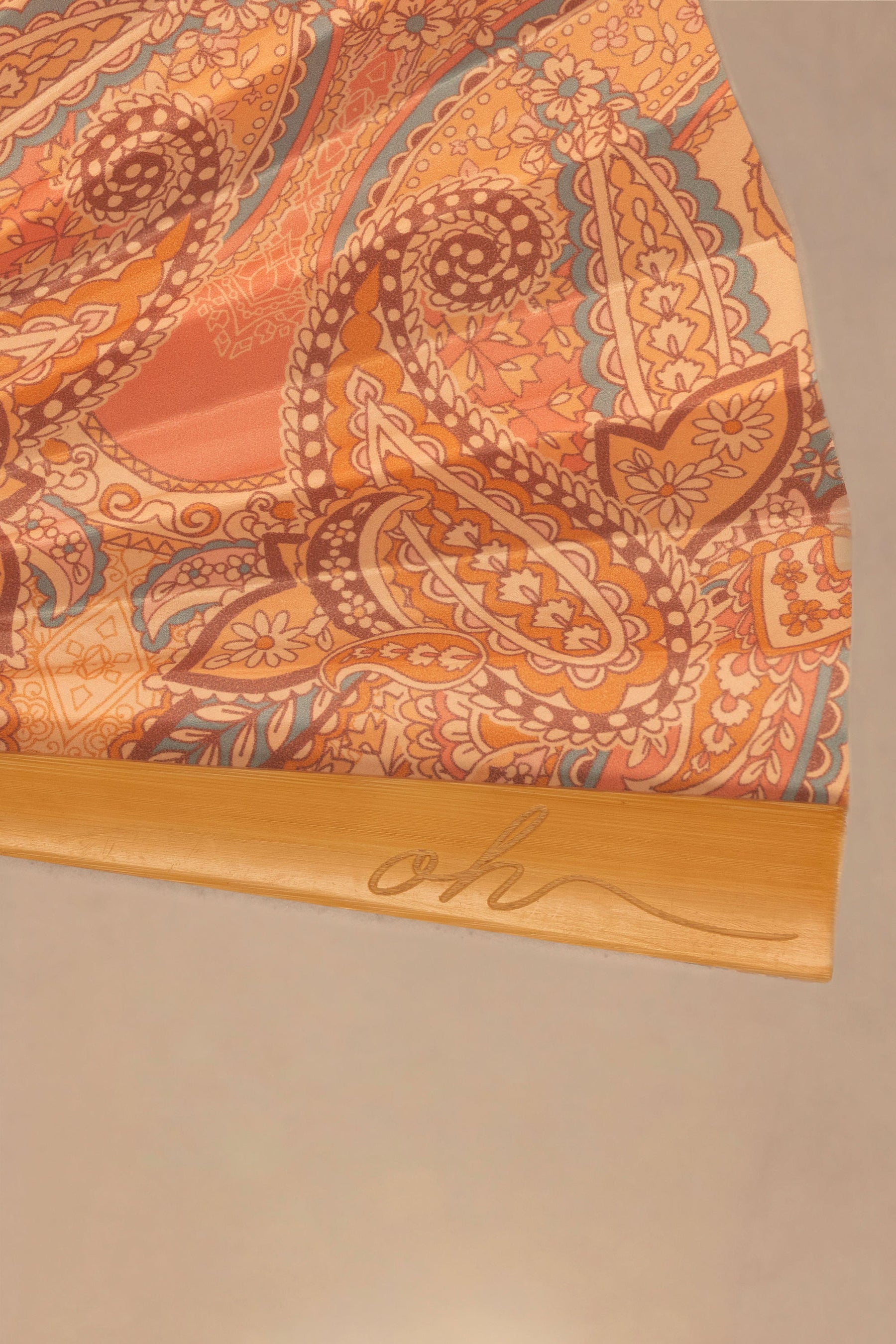 Paisley Desenli Katlanır El Yelpazesi