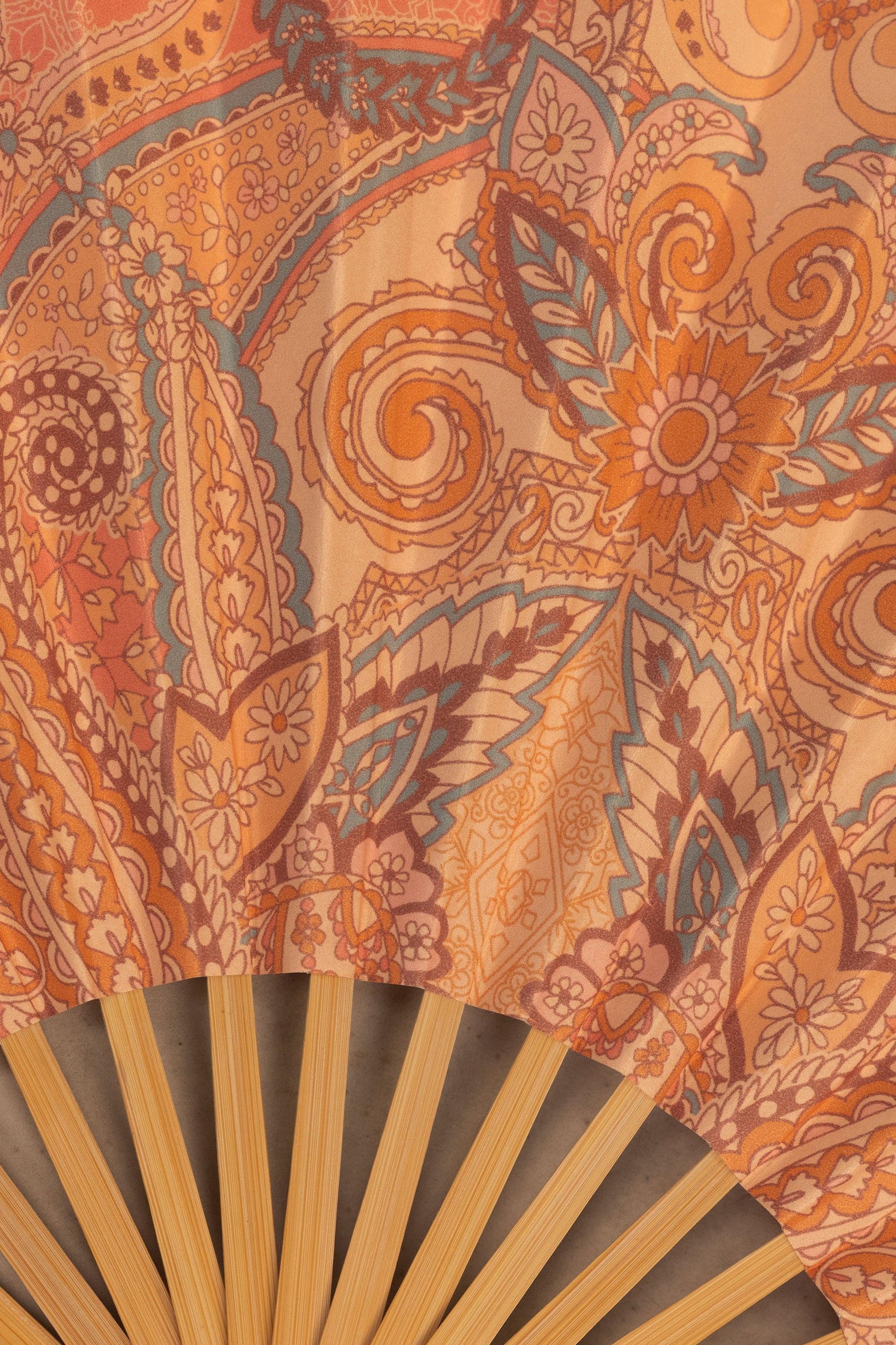 Paisley Desenli Katlanır El Yelpazesi
