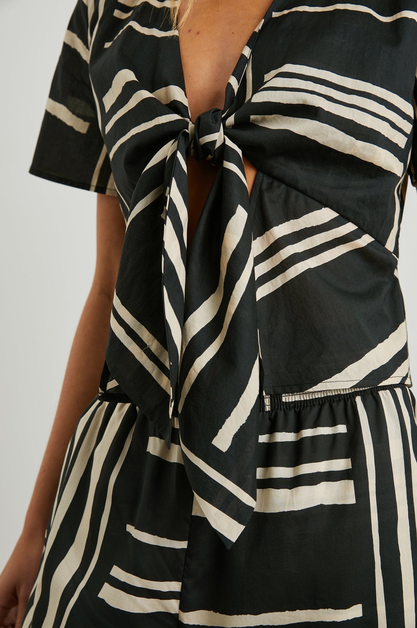 Tia Top - Ada Çizgili