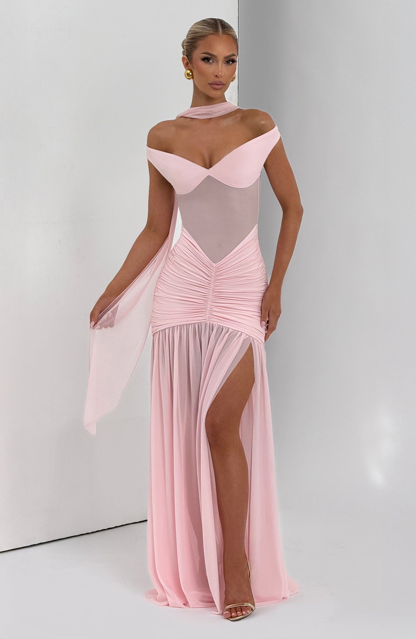 Alaia Maxi Elbise - Pudra Pembesi