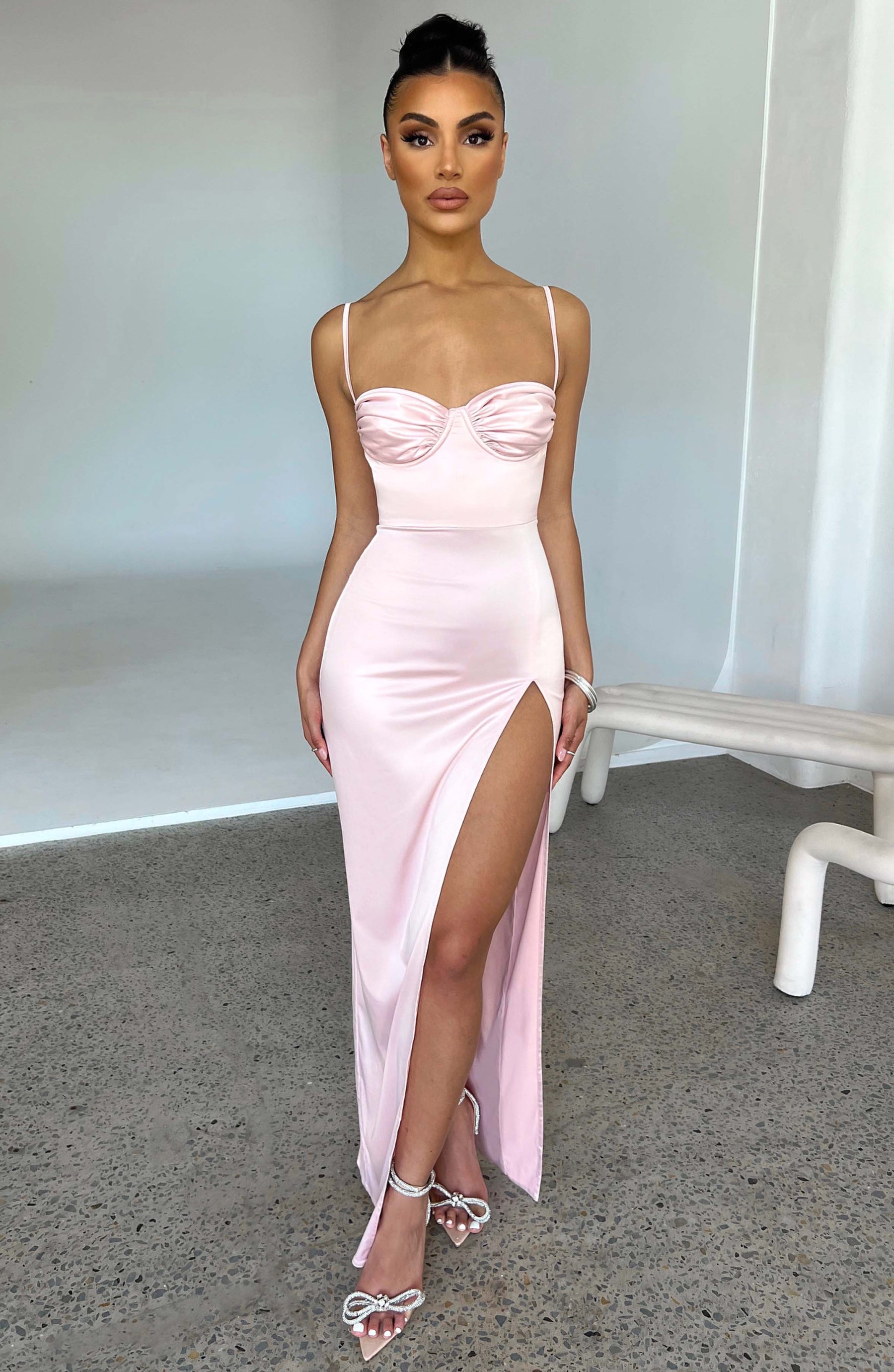 Alora Maxi Elbise - Pudra Pembesi
