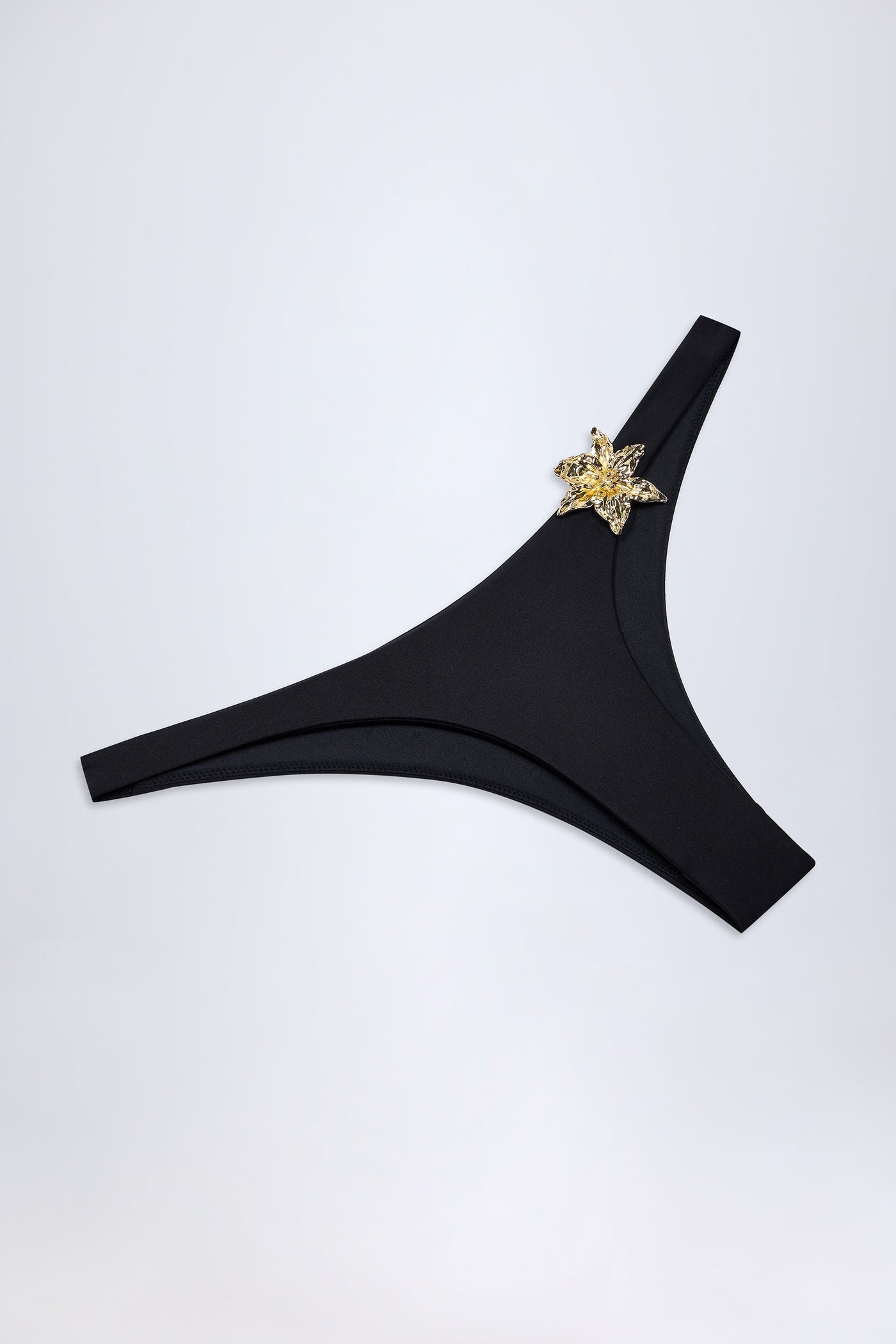 Siyah Renkli, Metal Detaylı, Şık Bikini Altı