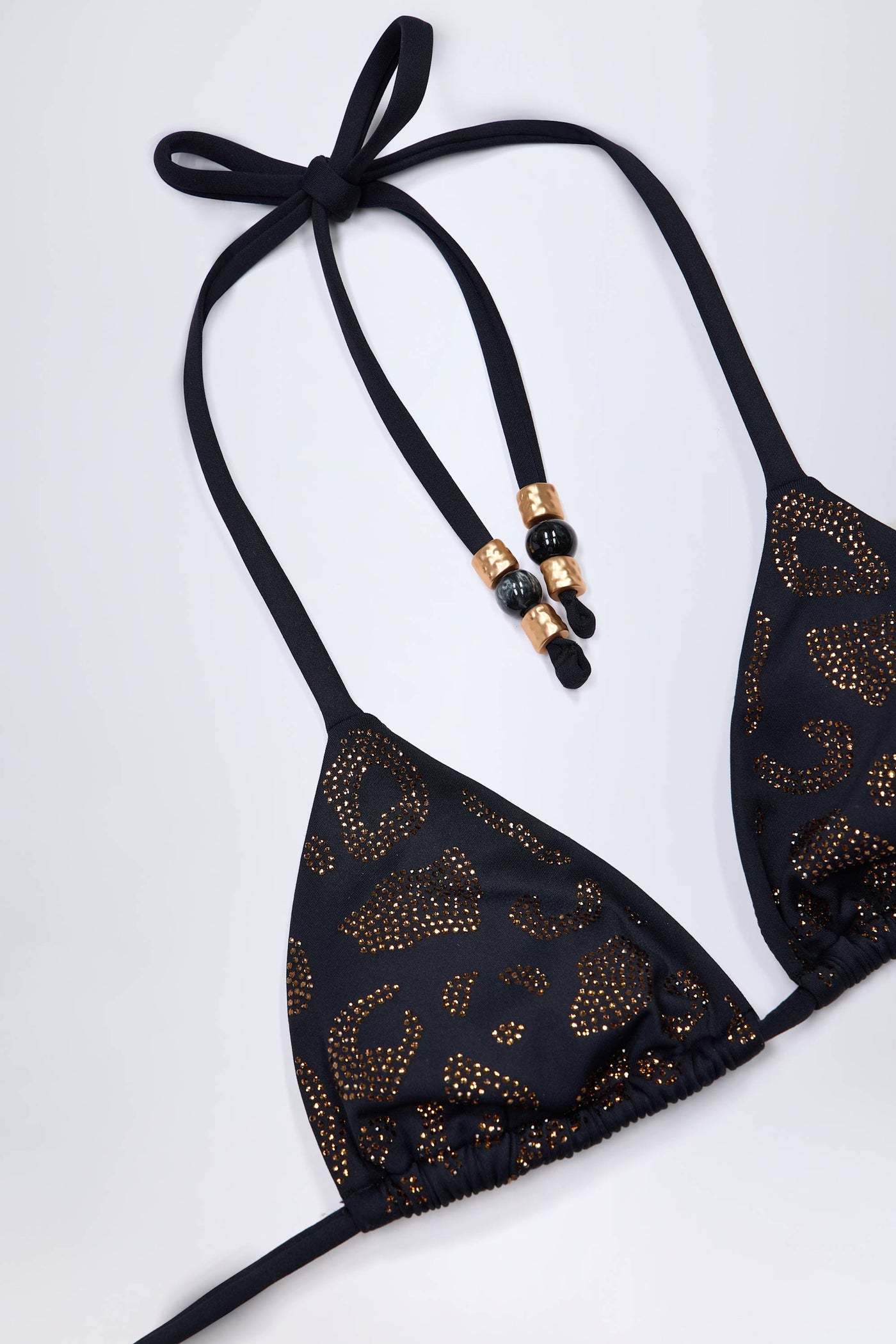Siyah Renkli, Üçgen Şekilli, Süslemeli Detaylı Bikini Üstü