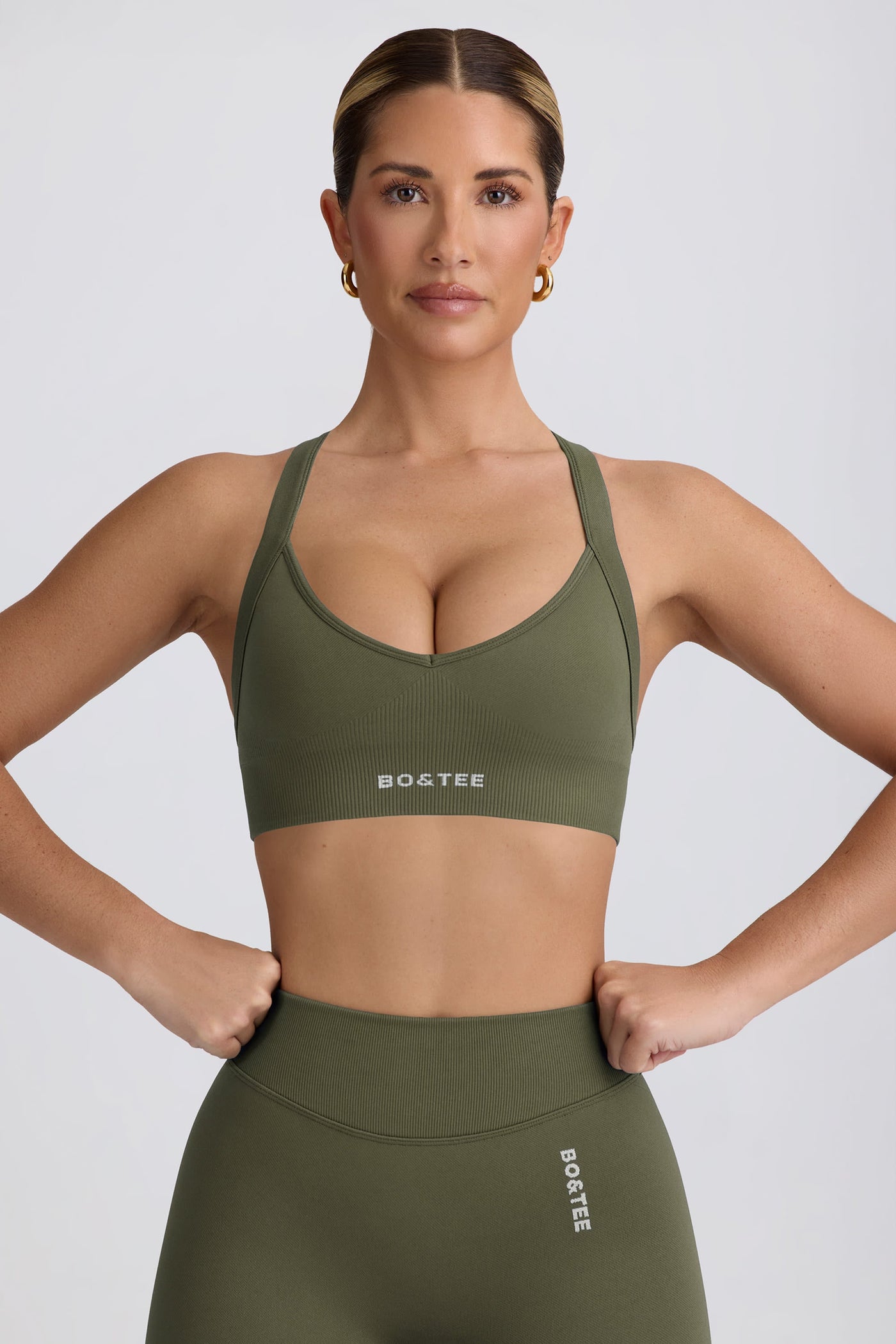 Super Sculpt Dikişsiz Çapraz Sırtlı Spor Sütyeni, Açık Yeşil