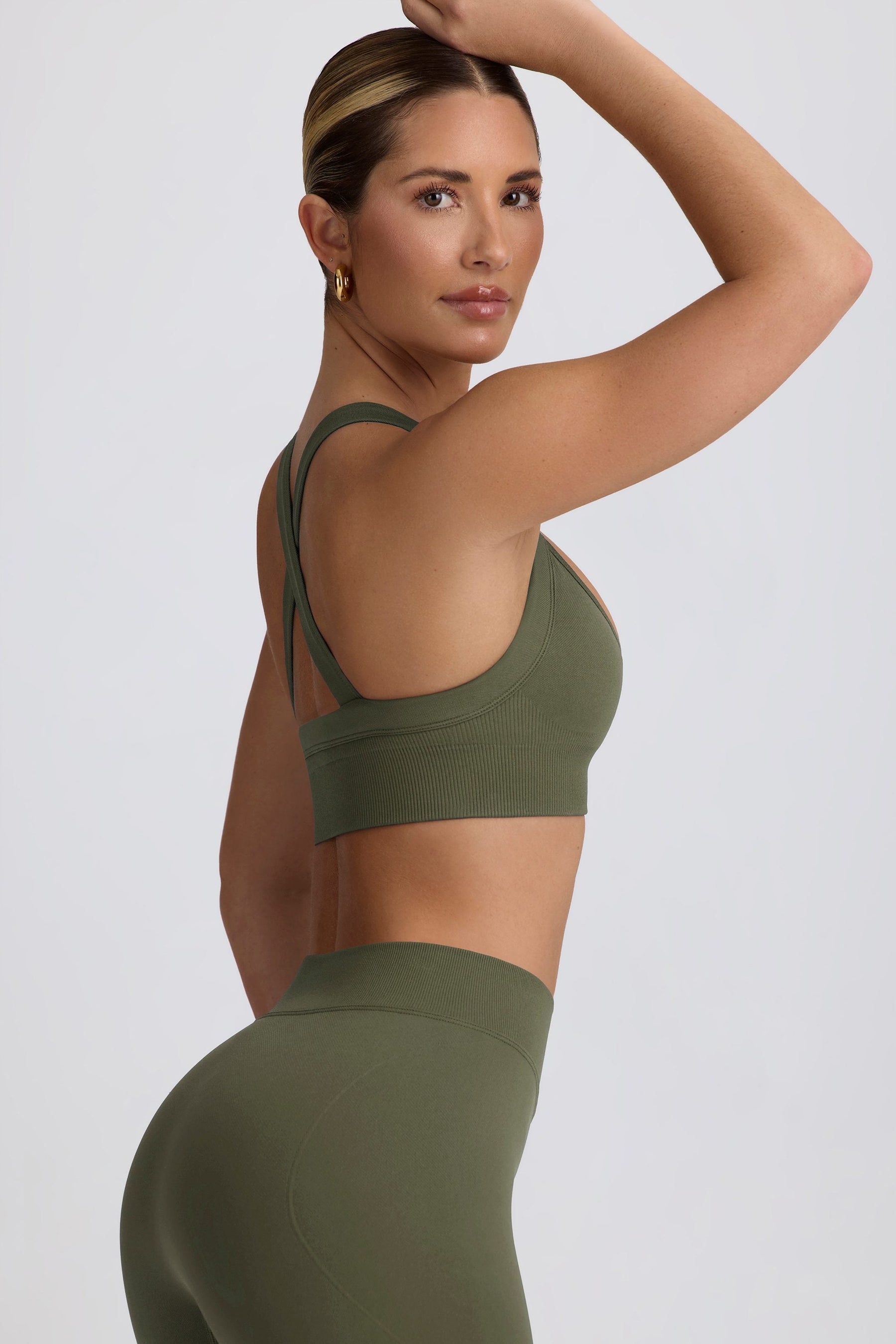 Super Sculpt Dikişsiz Çapraz Sırtlı Spor Sütyeni, Açık Yeşil