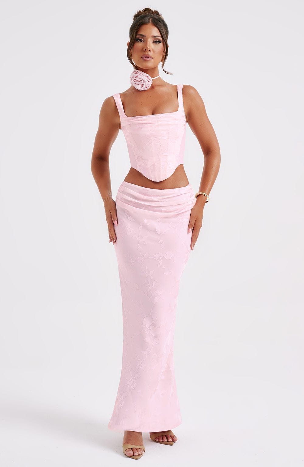 Elizabeth Korsesi - Pembe