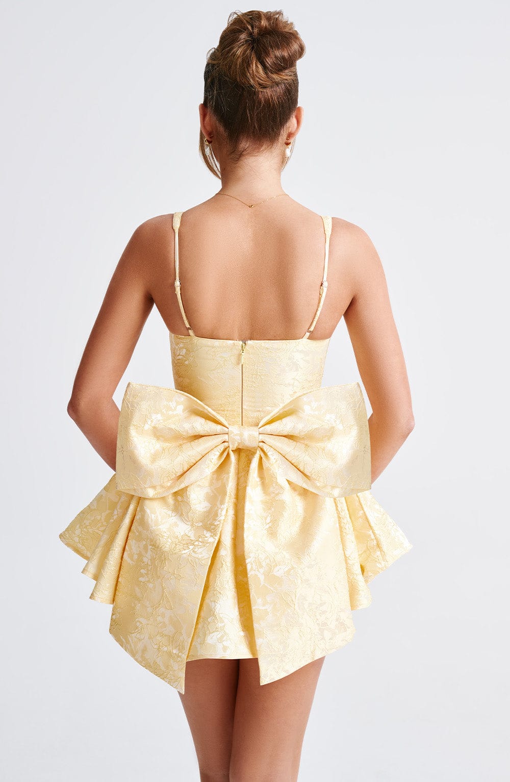 Emelie Tulumu - Buttercup