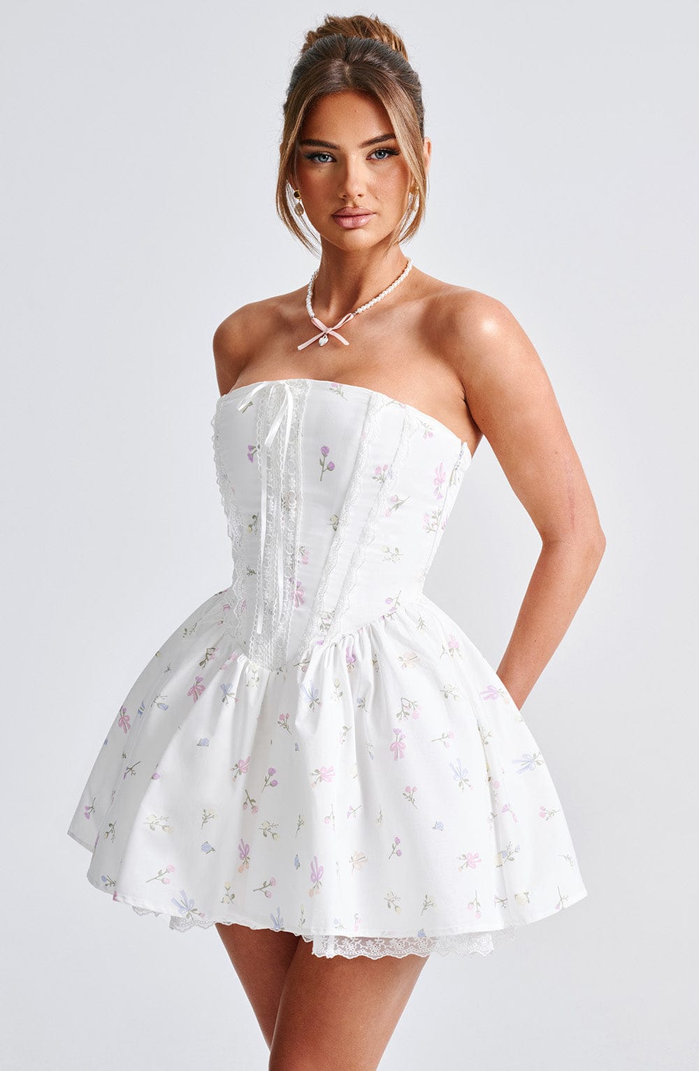 Evie Mini Elbise - Beyaz Çok Renkli Çiçek Desenli