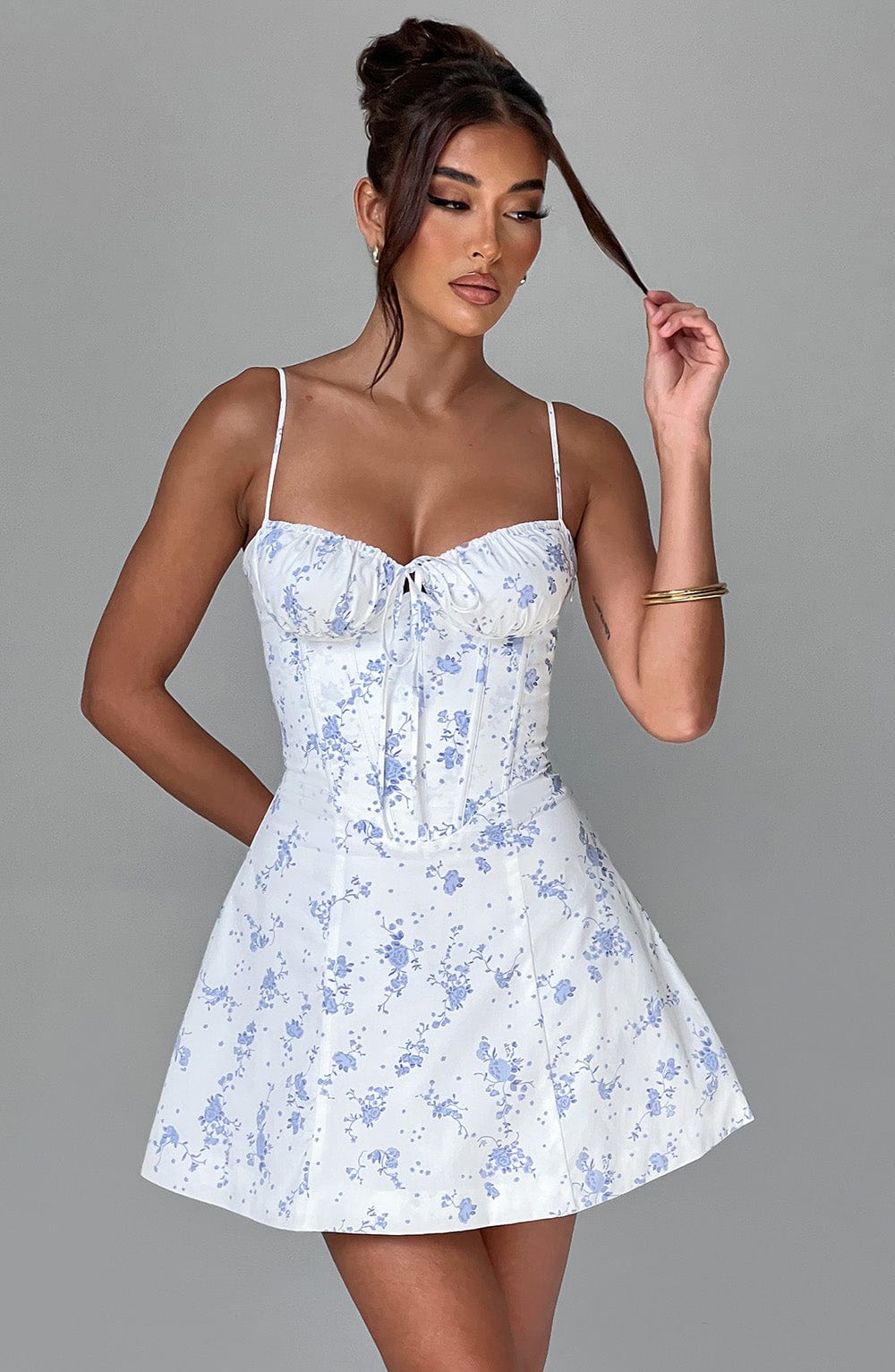 Lacey Mini Elbise - Mavi Çiçek Desenli