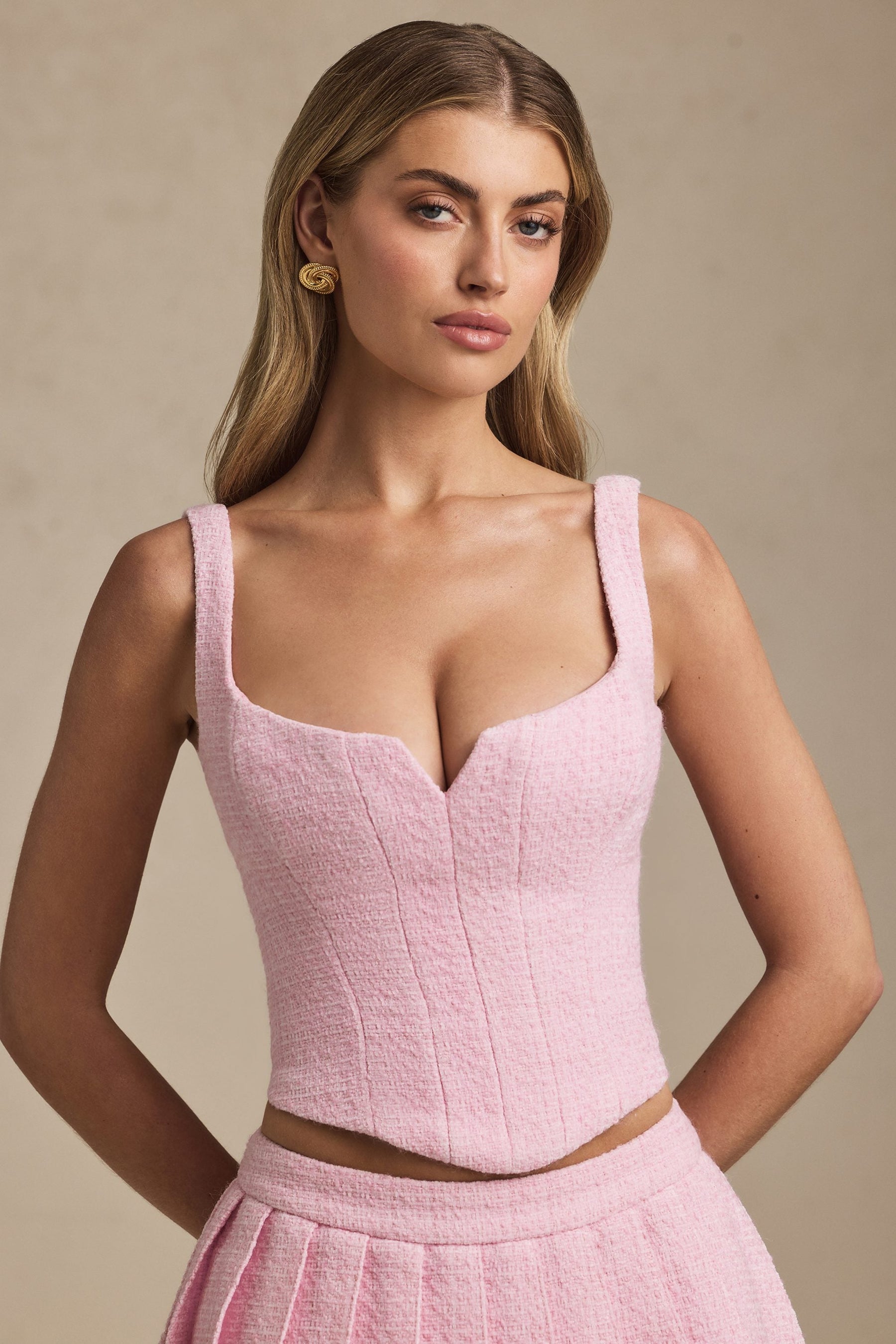 Açık Pembe Renkte Bağcıklı Korse Üst