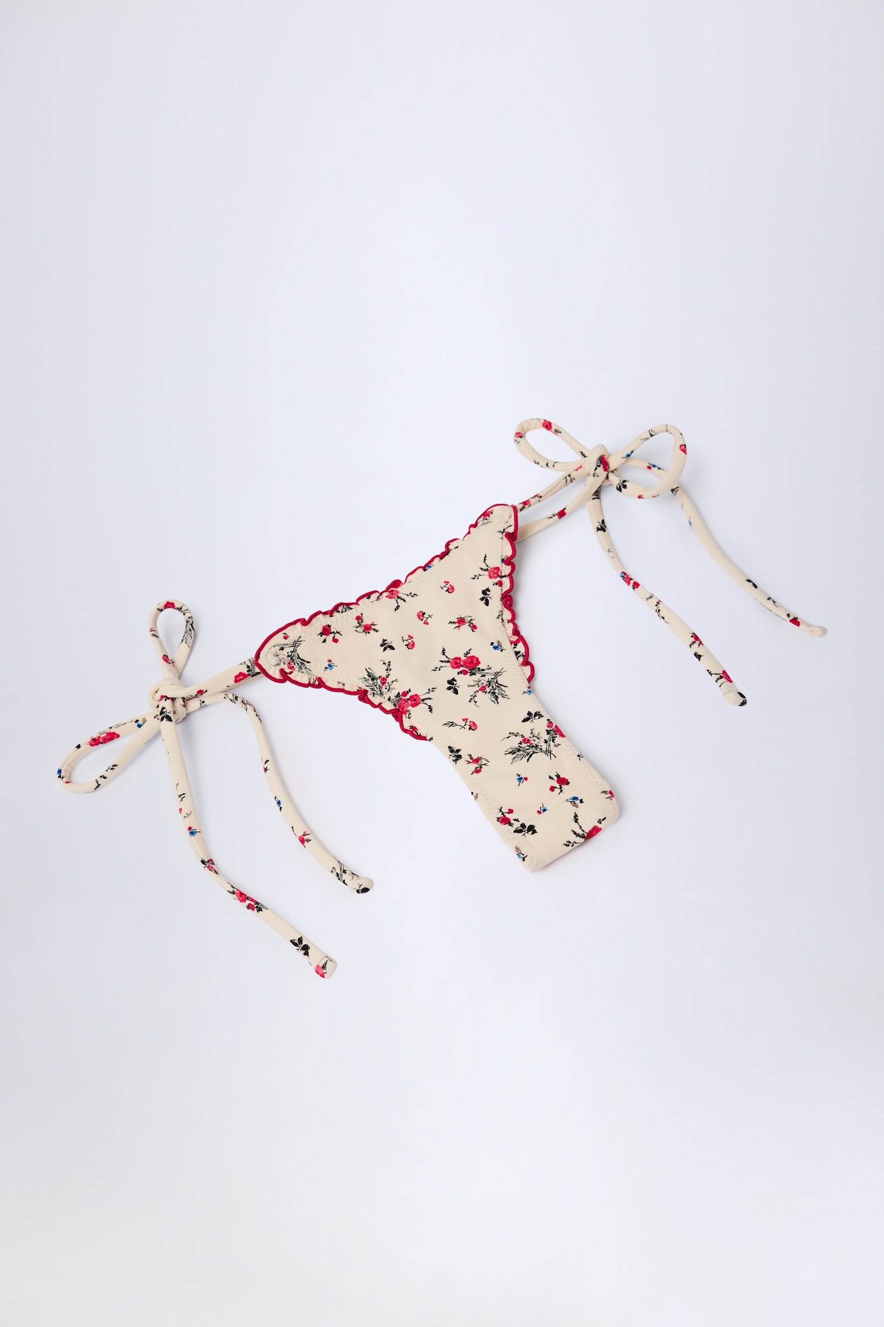 Yandan Bağlamalı Kırmızı Çiçek Desenli Tanga Bikini Altı
