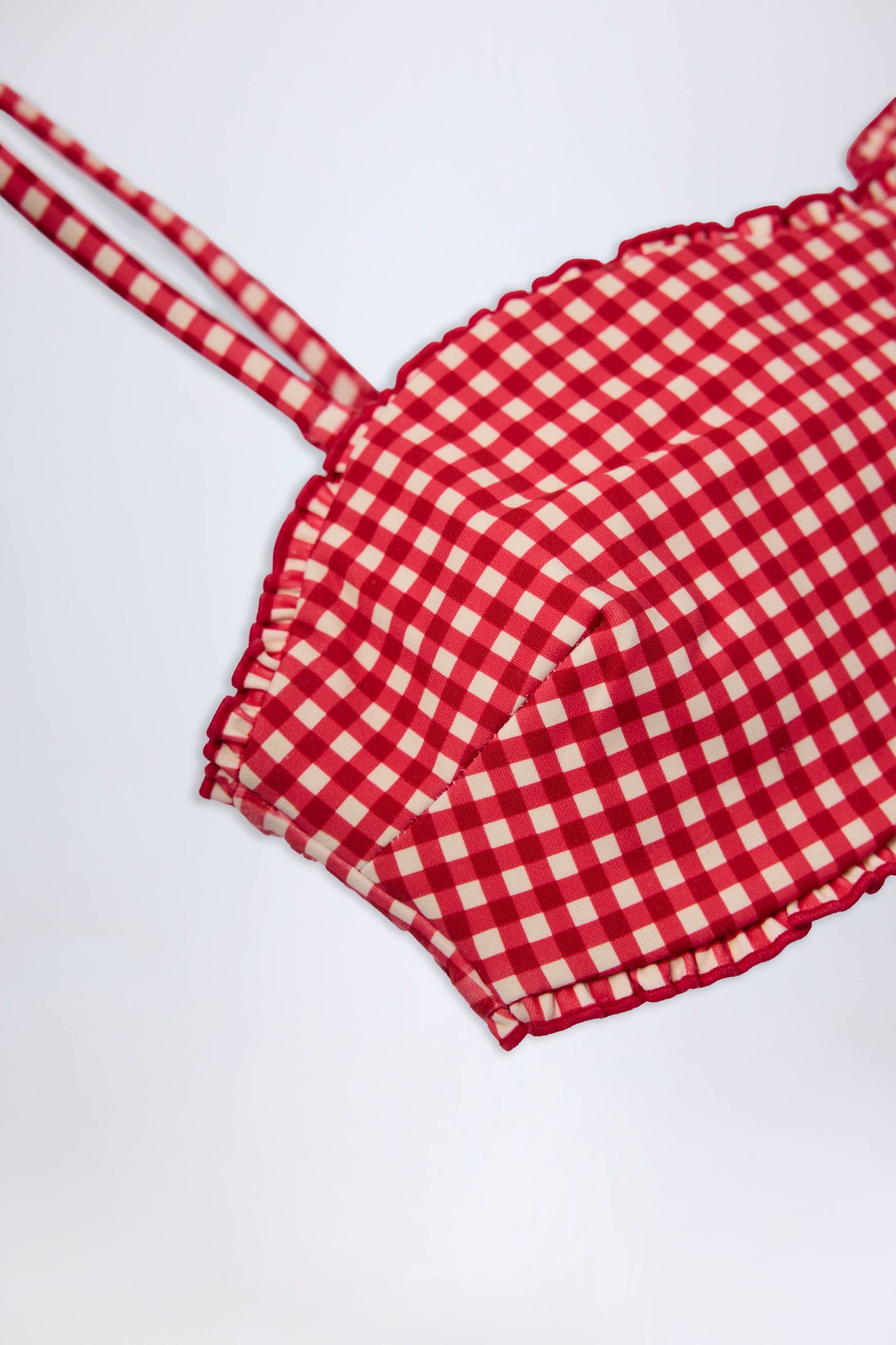Kırmızı Ekose Desenli Fırfırlı Bandeau Bikini Üstü