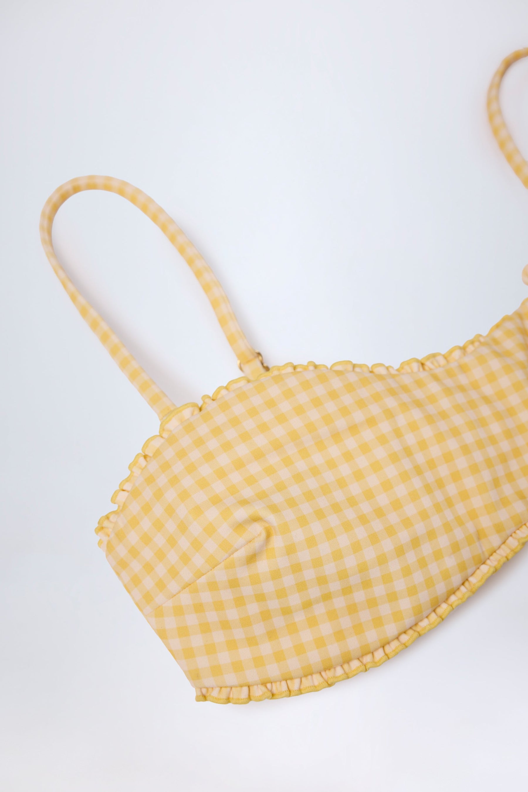 Sarı Ekose Desenli Fırfırlı Bandeau Bikini Üstü
