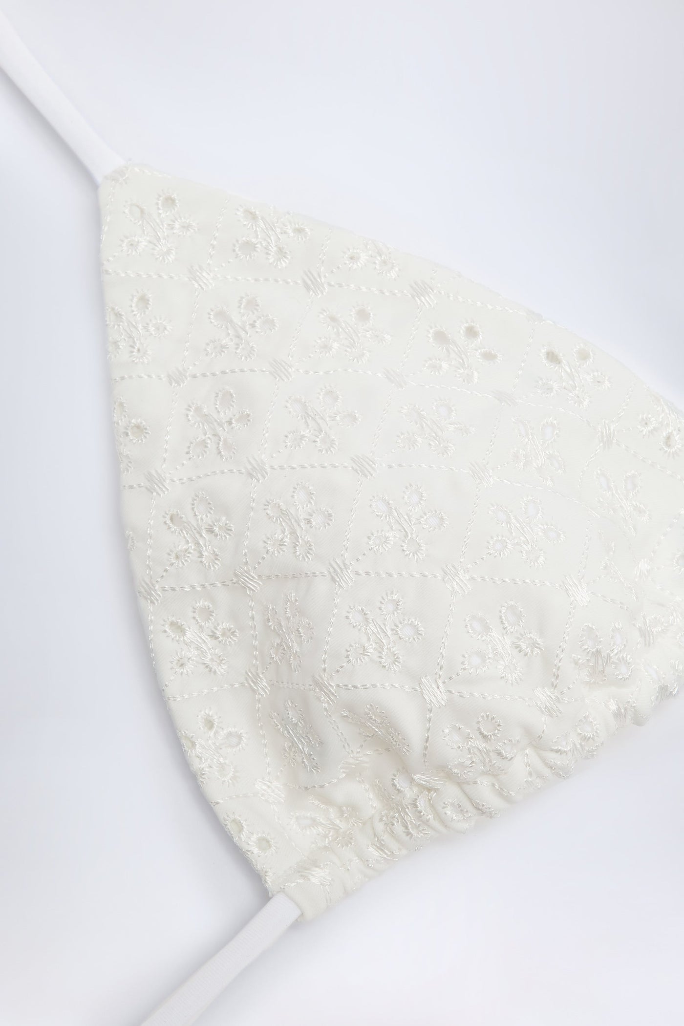 Broderie Anglaise Üçgen Bikini Üstü, Beyaz