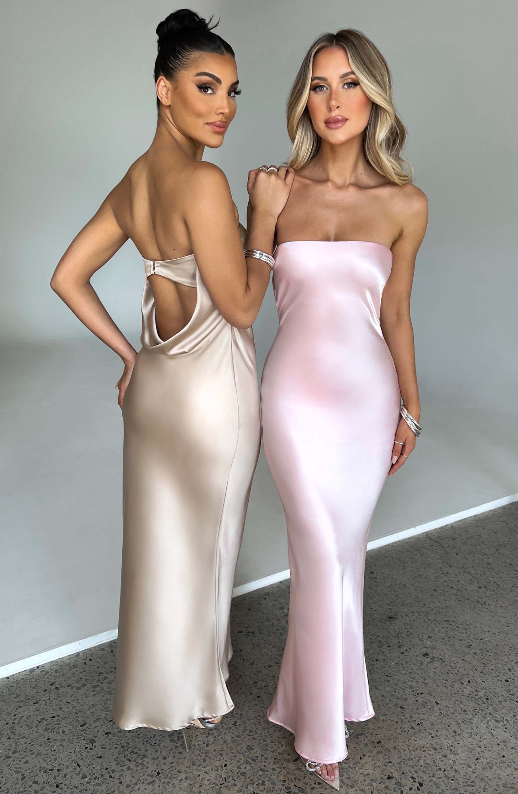 Rheanna Maxi Elbise - Pudra Pembesi