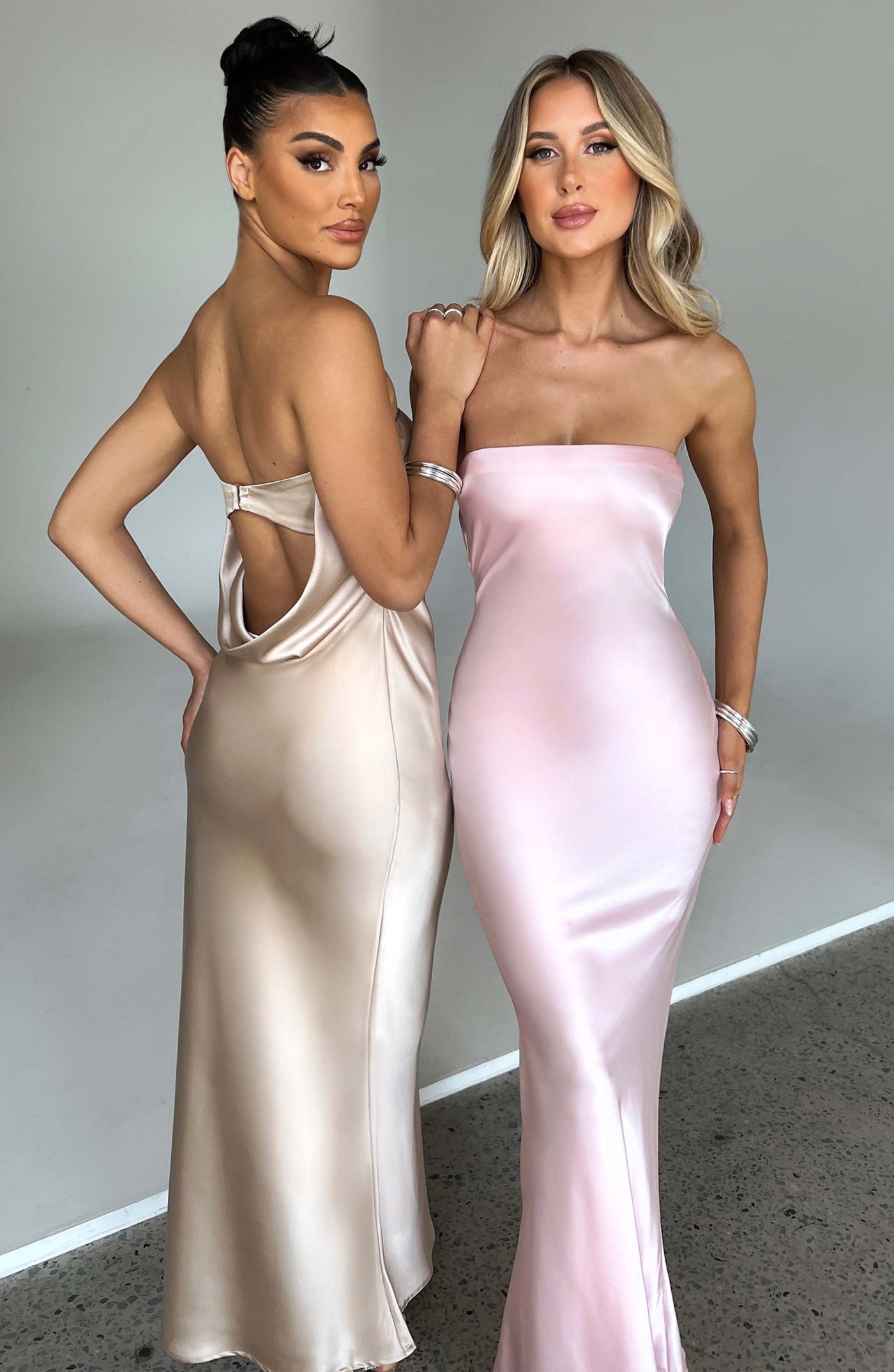 Rheanna Maxi Elbise - Pudra Pembesi