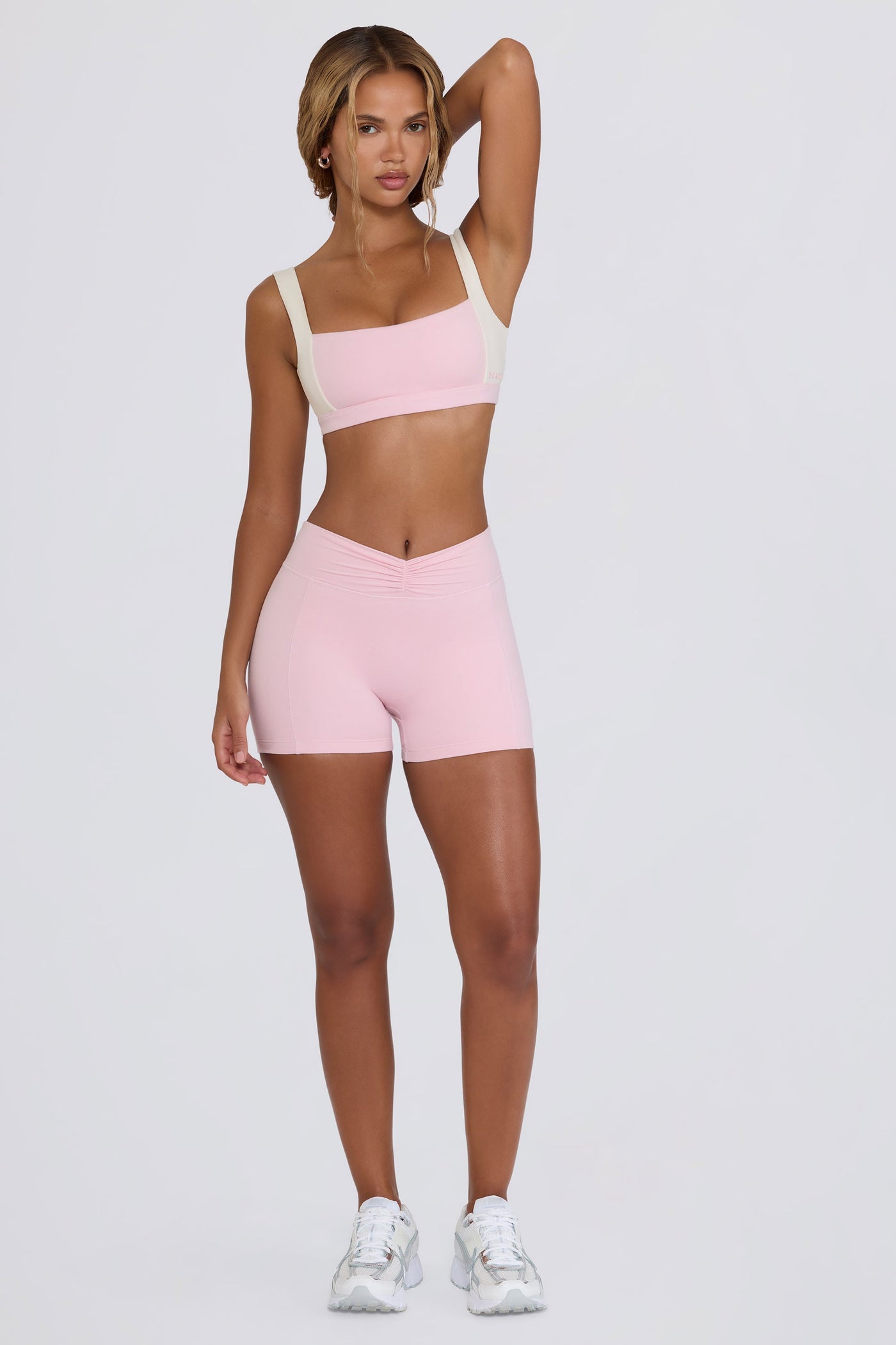 Soluk Pembe Marl Dantelli Mini Şort