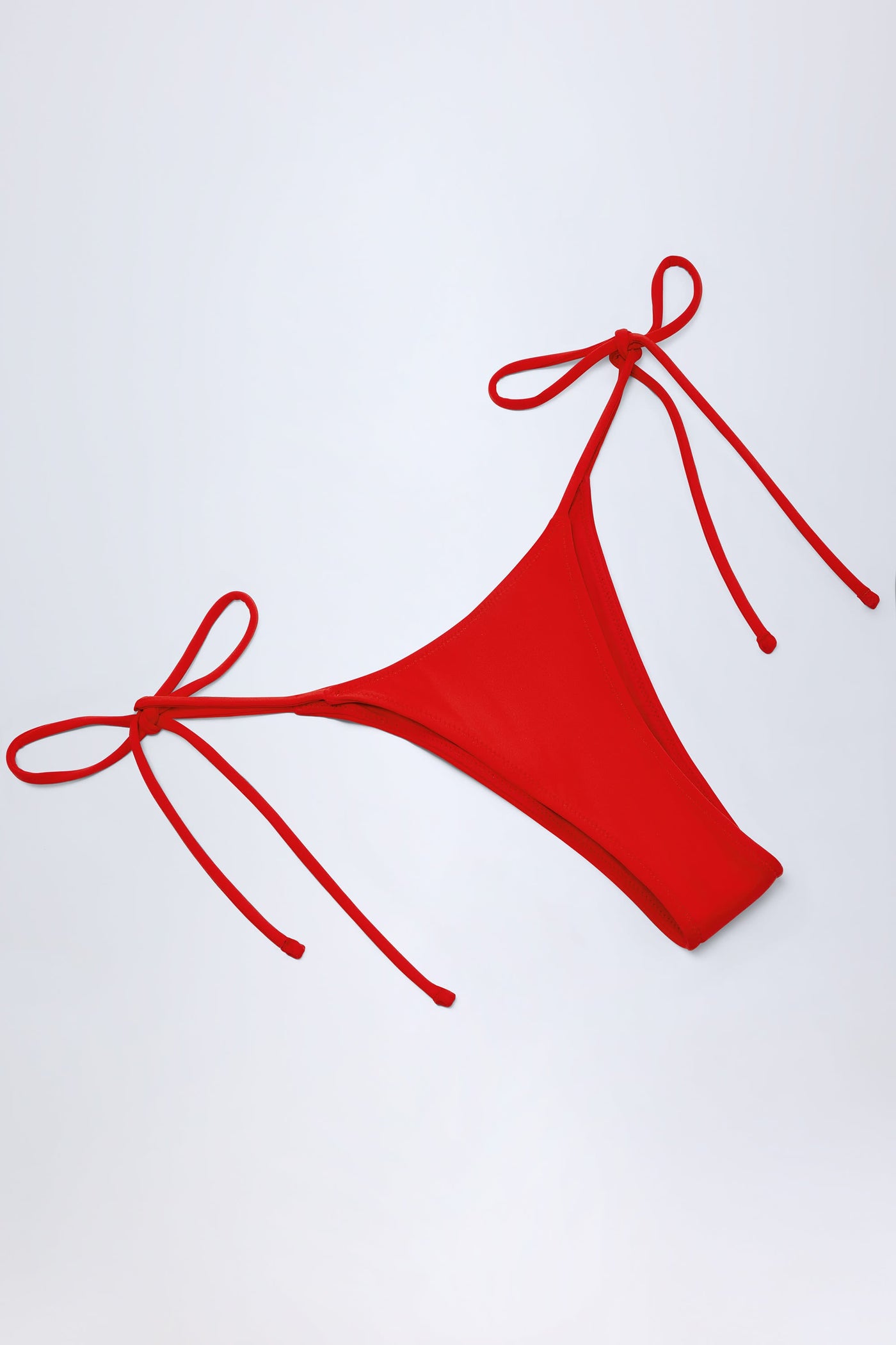 Yan Bağlamalı, Cesur Kesimli, Ateş Kırmızısı Bikini Altı