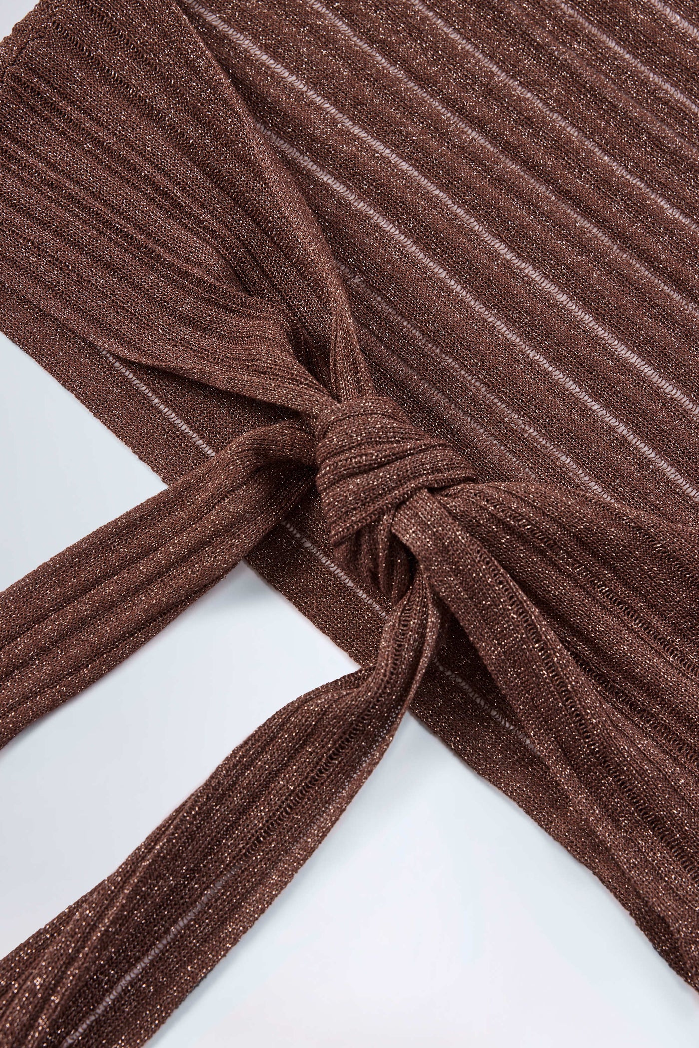 Bronz Renkte Dekolteli Askılı Crop Bluz