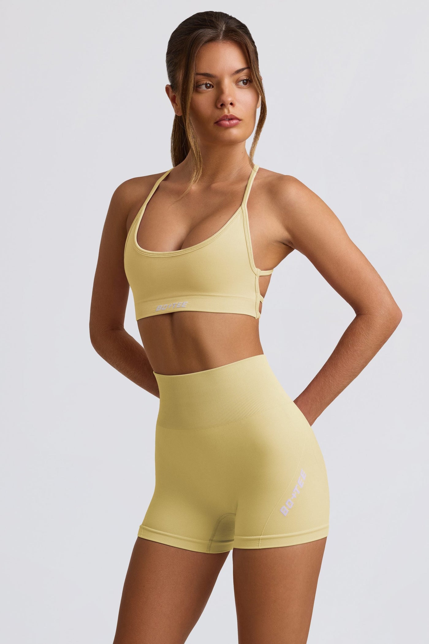Super Sculpt Dikişsiz Mini Şort, Tereyağı Sarısı
